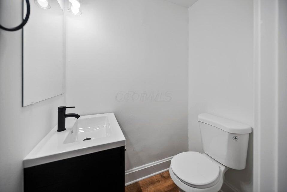 972 Berkeley Road Property Photo 8