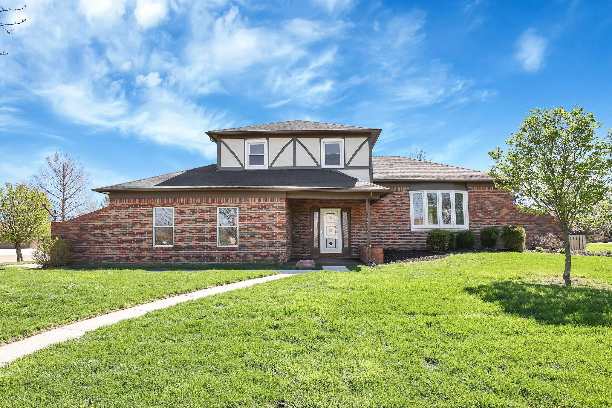 6347 Moundview Place Property Photo 1