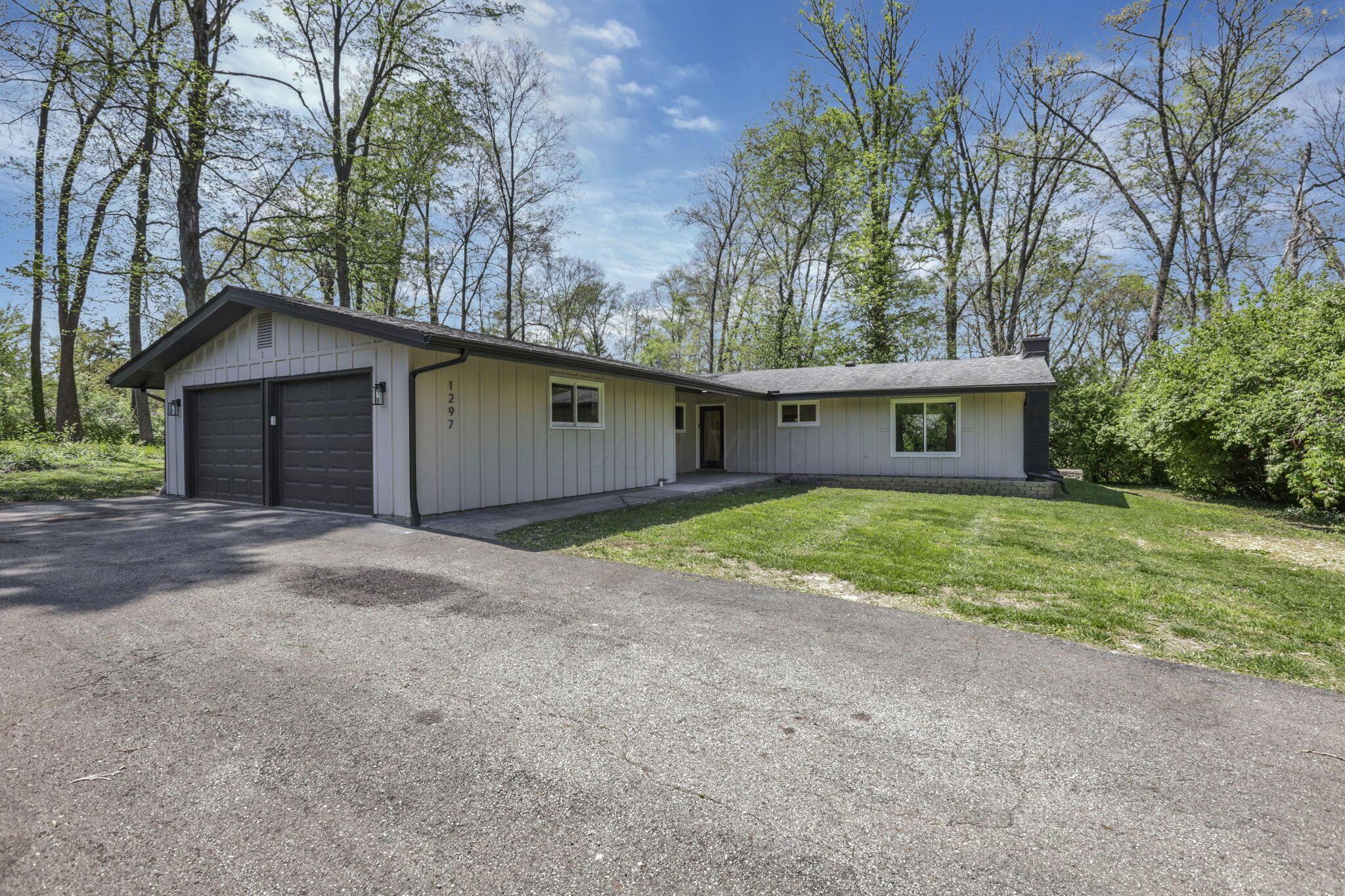 1297 Bristol Court Property Photo 1