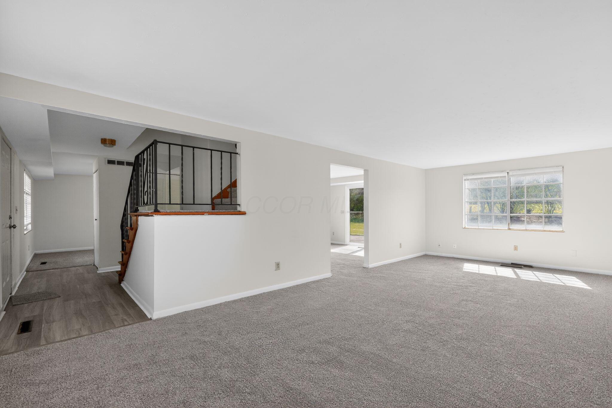 3669 Paris Boulevard Property Photo 9