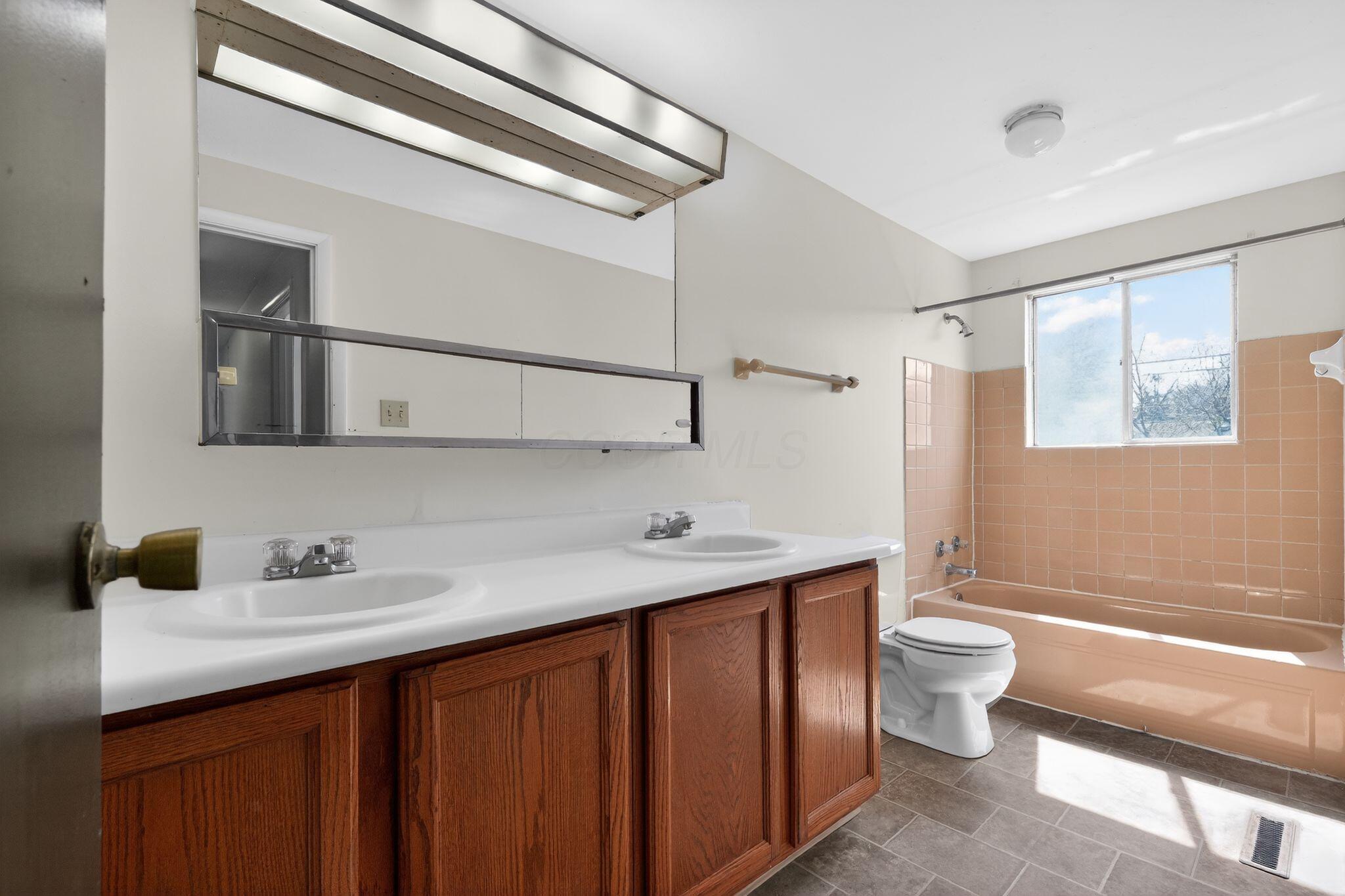 3669 Paris Boulevard Property Photo 25