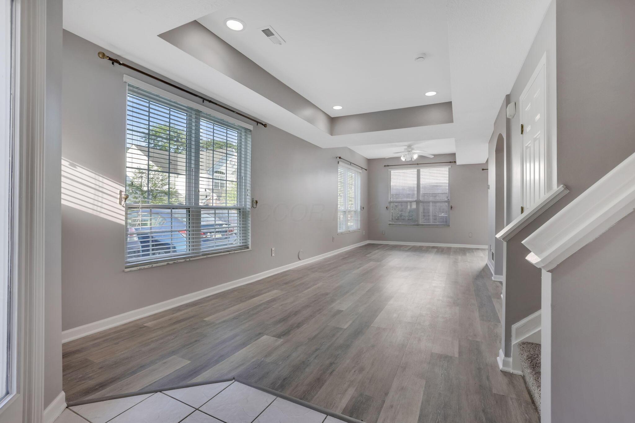 4943 Albany Meadow Property Photo 4