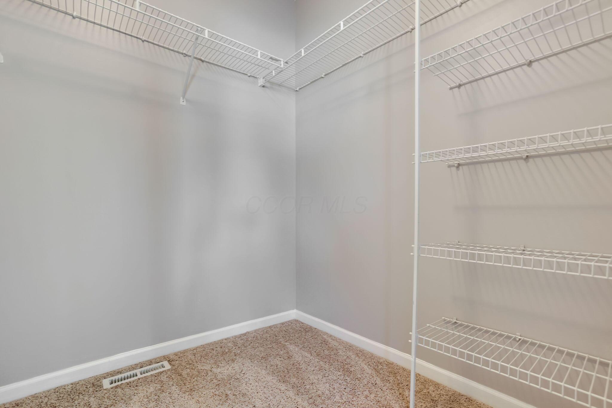 4943 Albany Meadow Property Photo 28