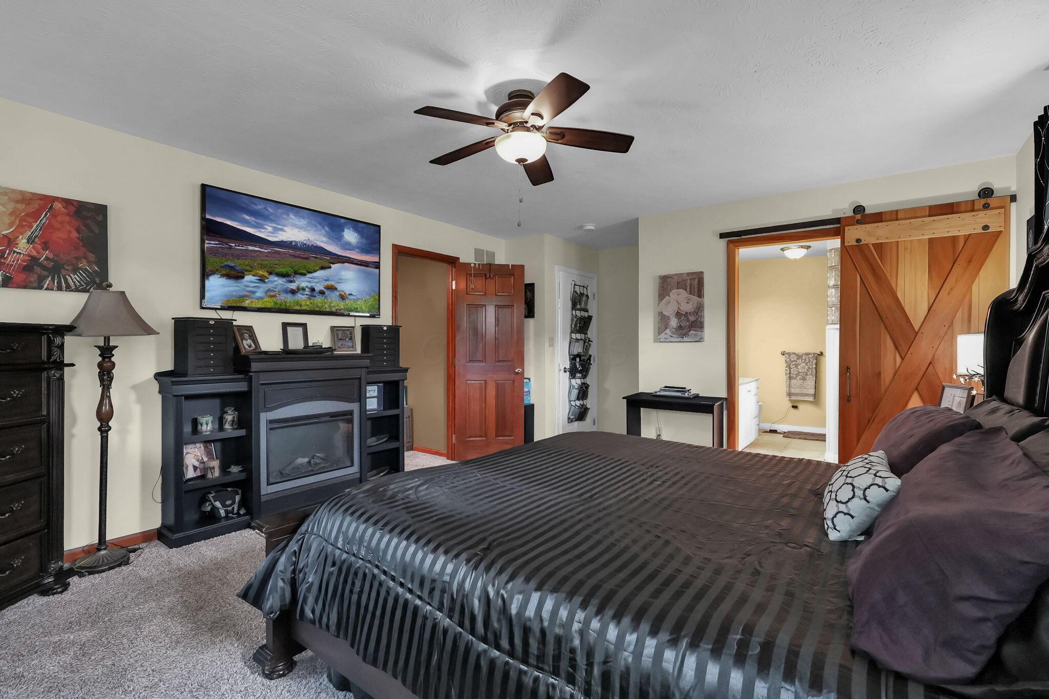 34 Ledgewood Drive Property Photo 26