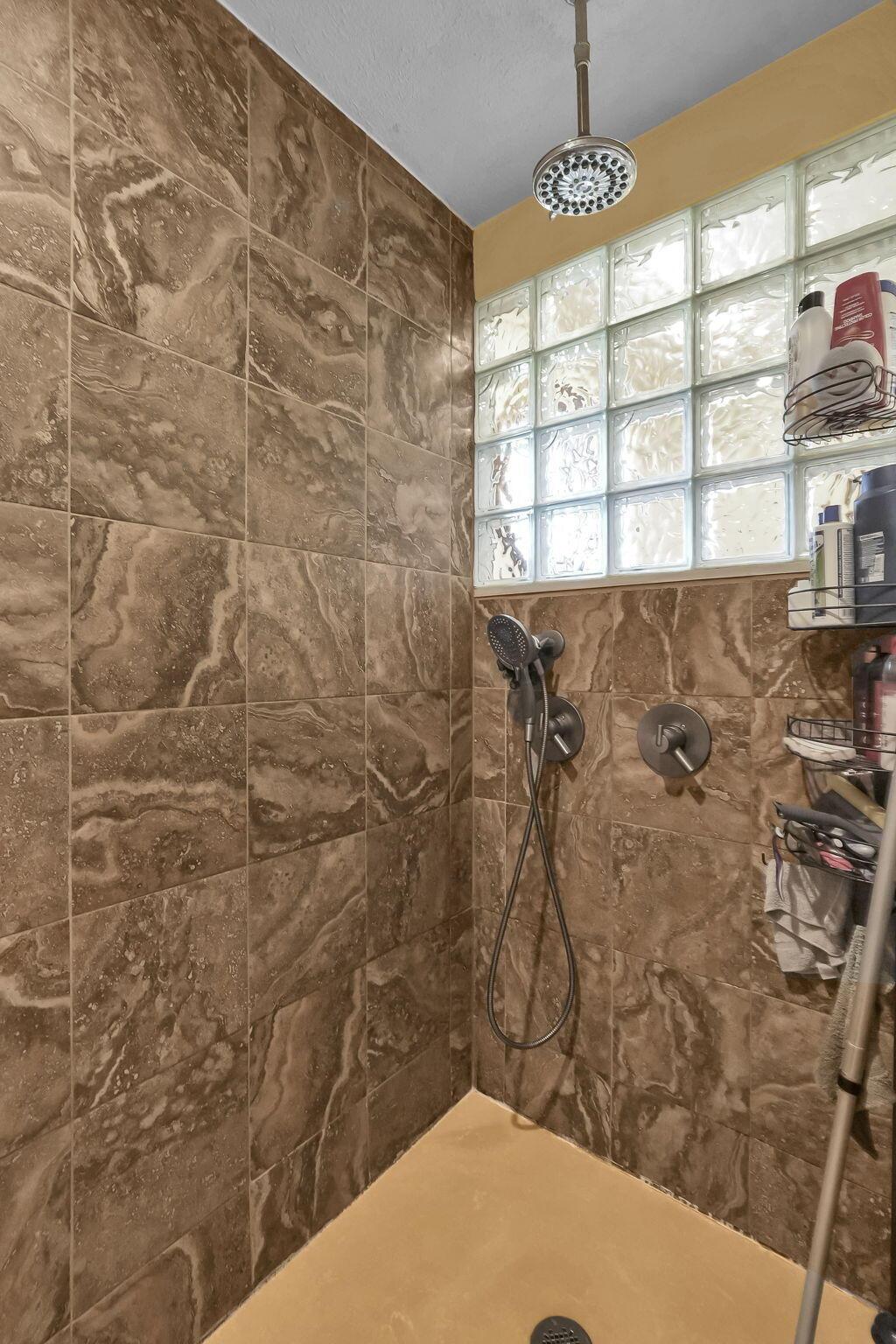 34 Ledgewood Drive Property Photo 30