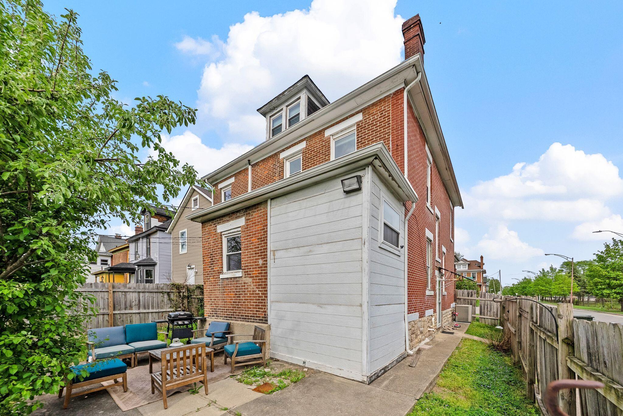 561 Wilson Avenue Property Photo 42