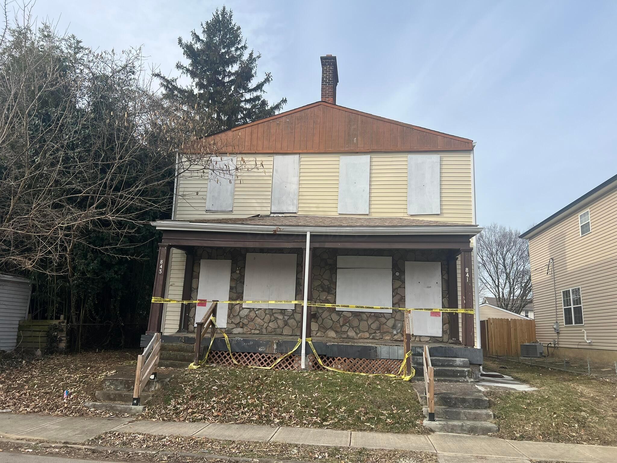 841 Ann Street Property Photo 1