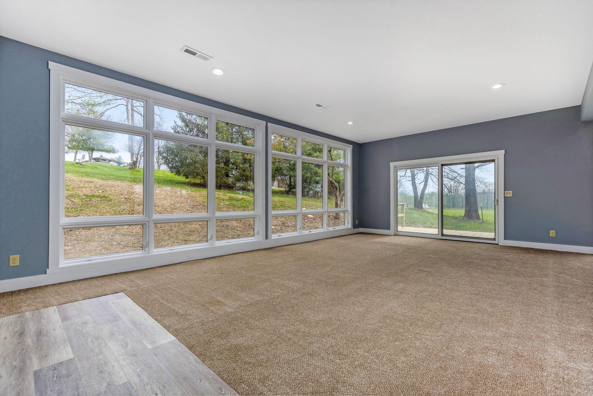3388 Meadow Road Property Photo 11