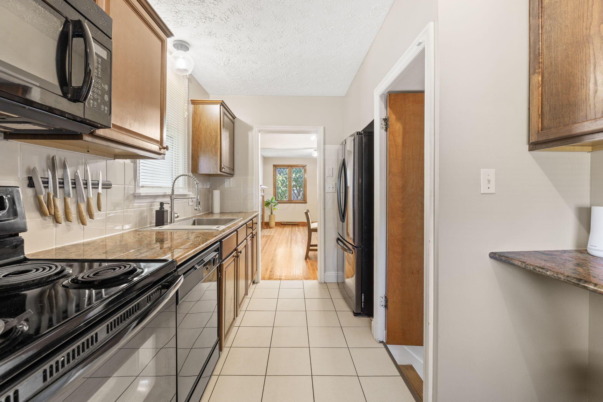 65 Frebis Avenue Property Photo 16