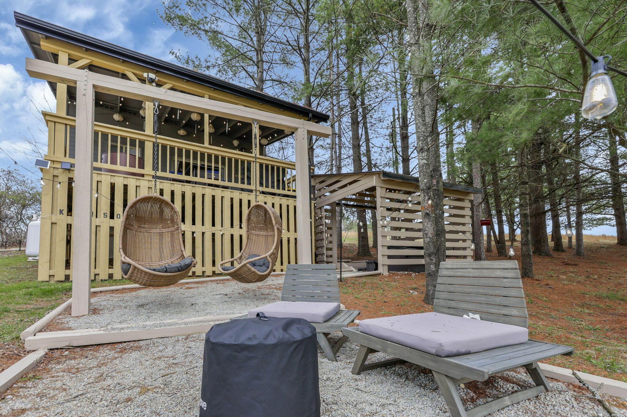 226012427 Property Photo 3