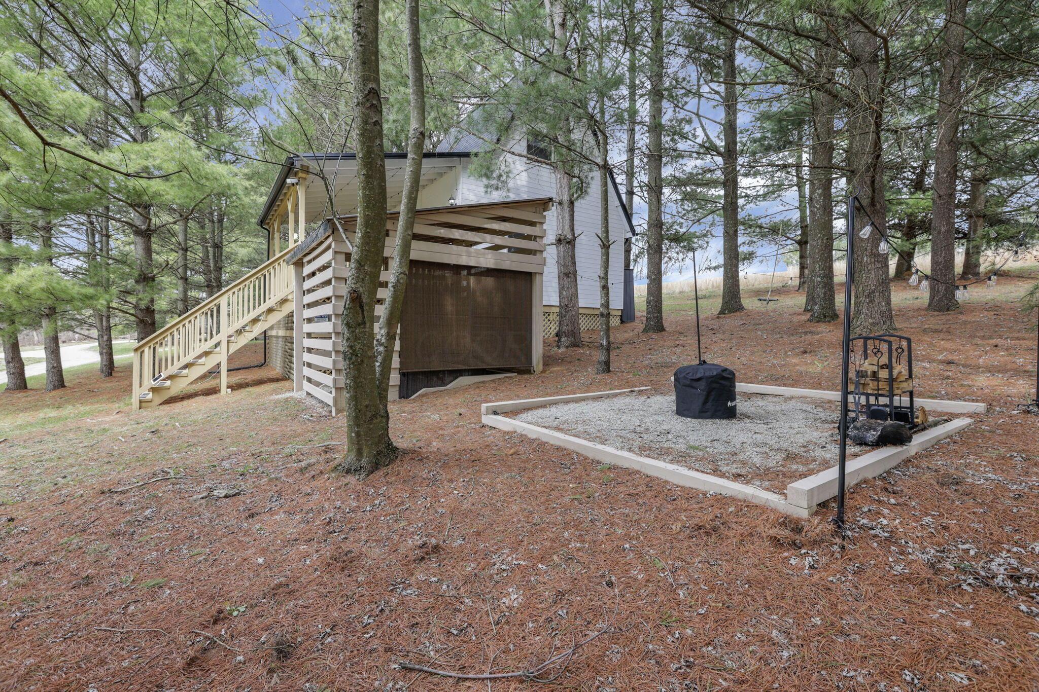 226012427 Property Photo 27