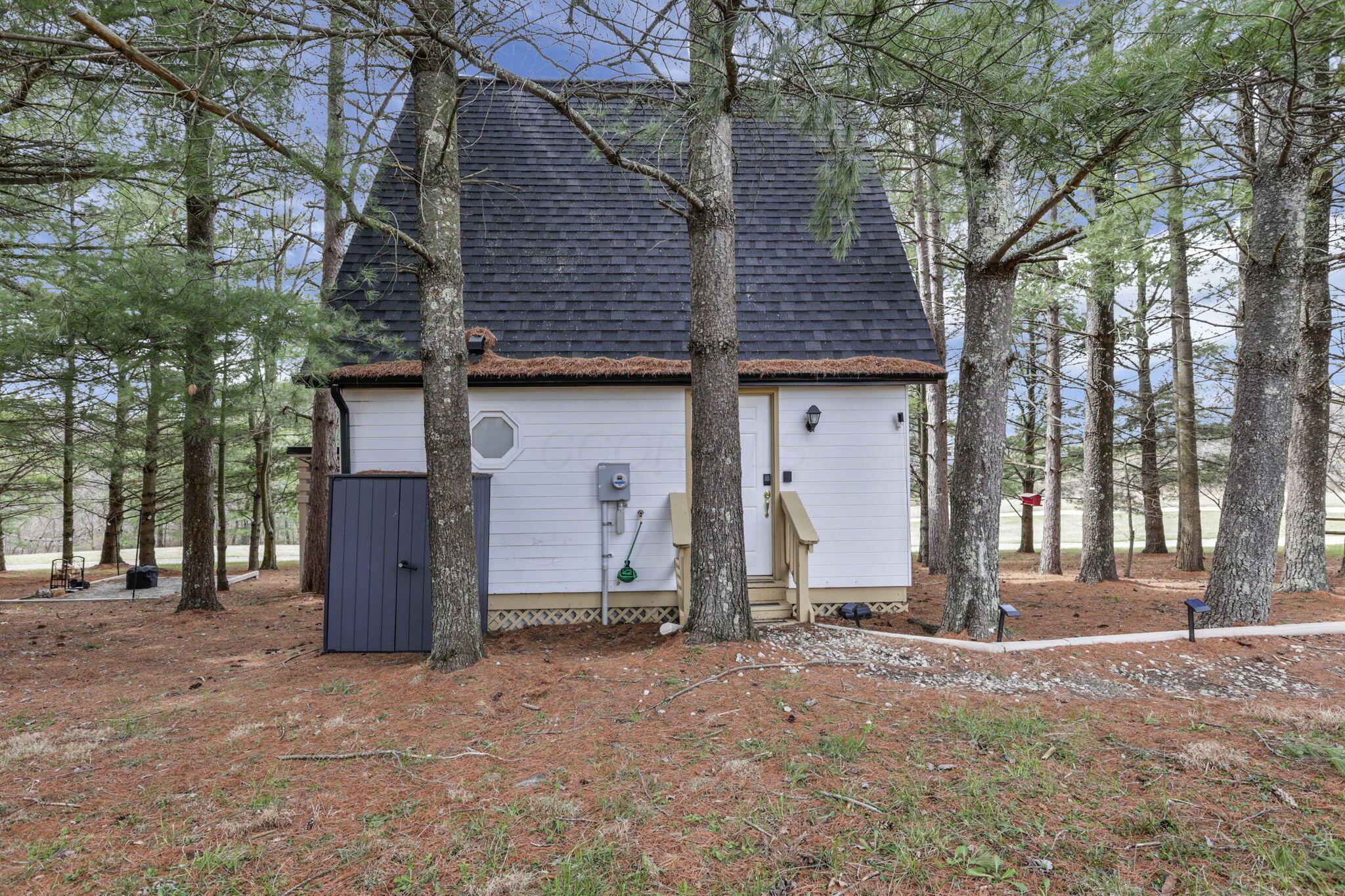 226012427 Property Photo 42