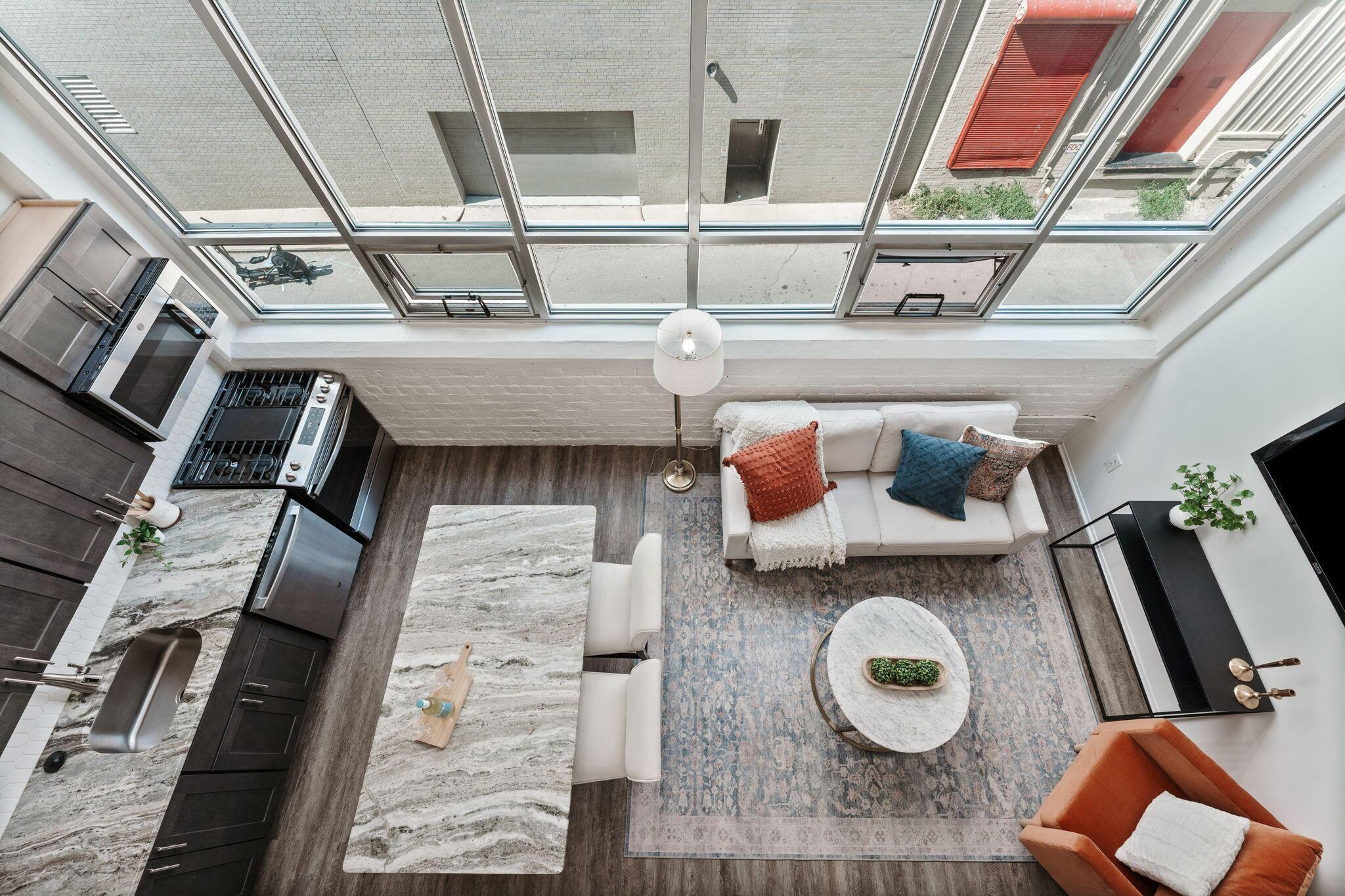 60 E Spring Street, 211 Property Photo 1