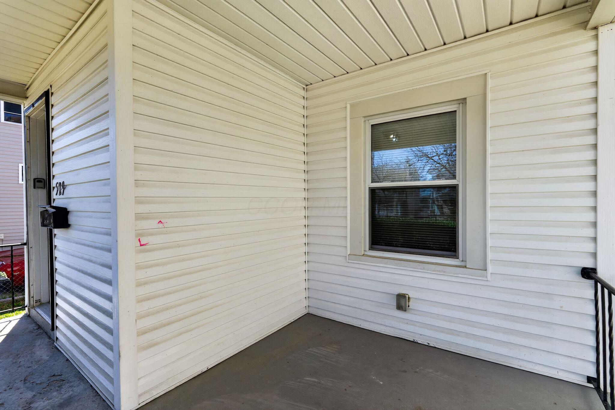 529 Larcomb Avenue Property Photo 5