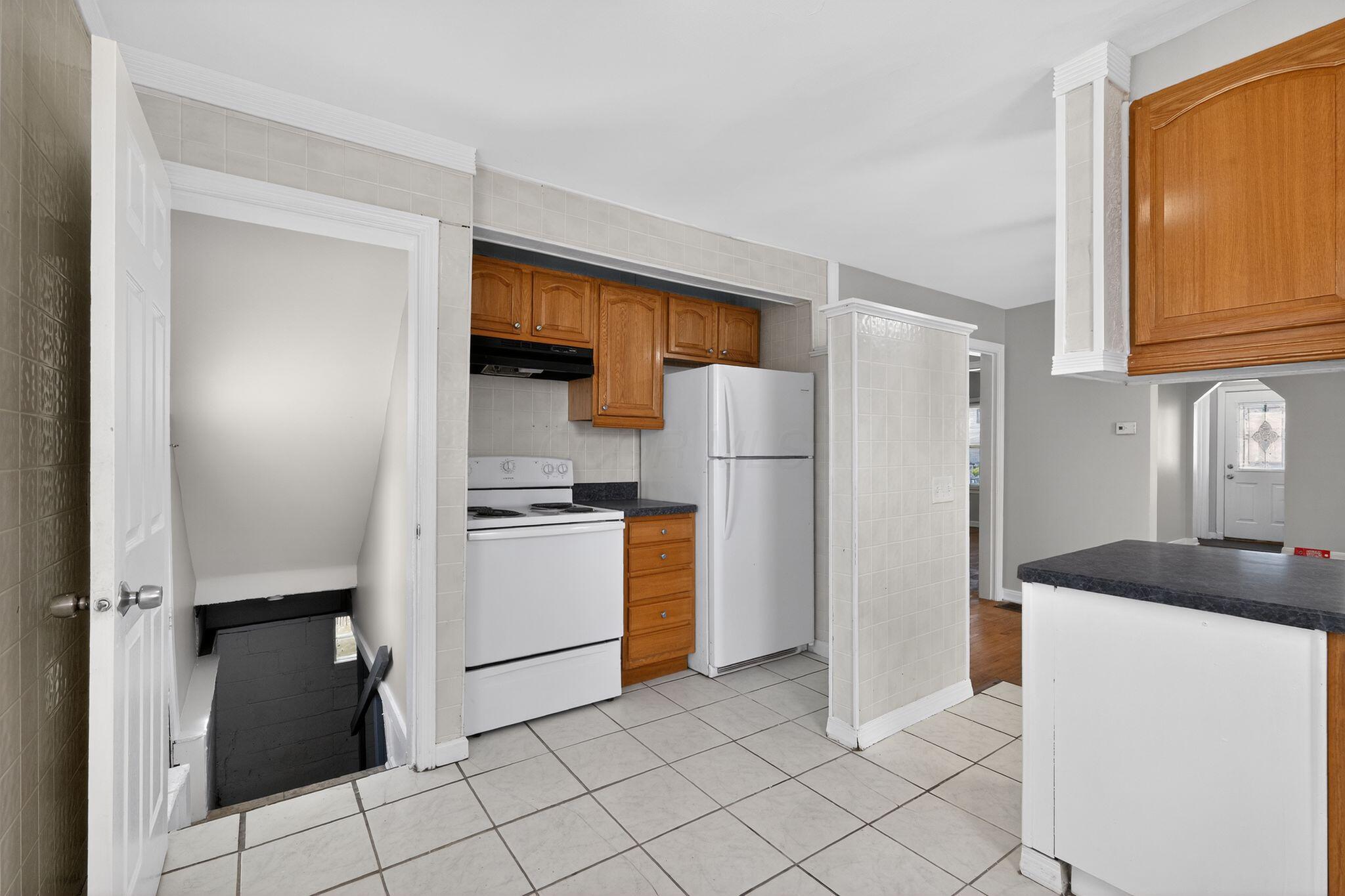 529 Larcomb Avenue Property Photo 20