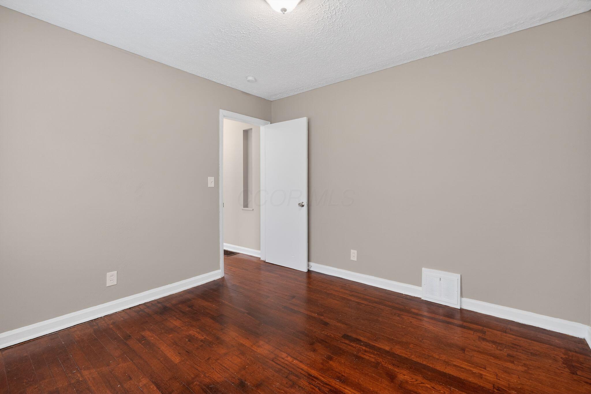 1130 Studer Avenue Property Photo 11