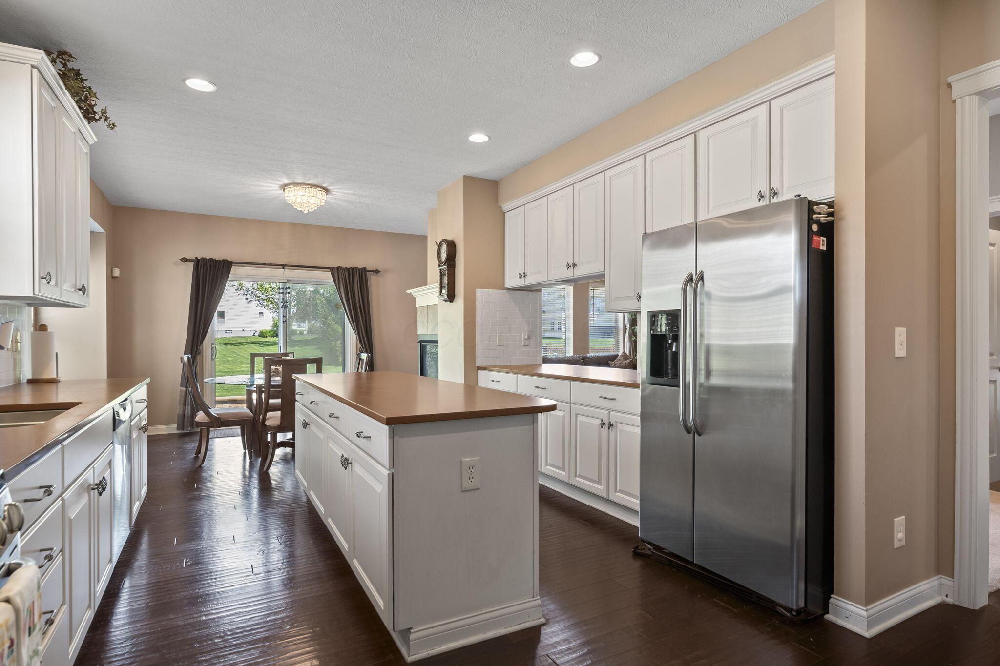 6571 Scioto Chase Boulevard Property Photo 4