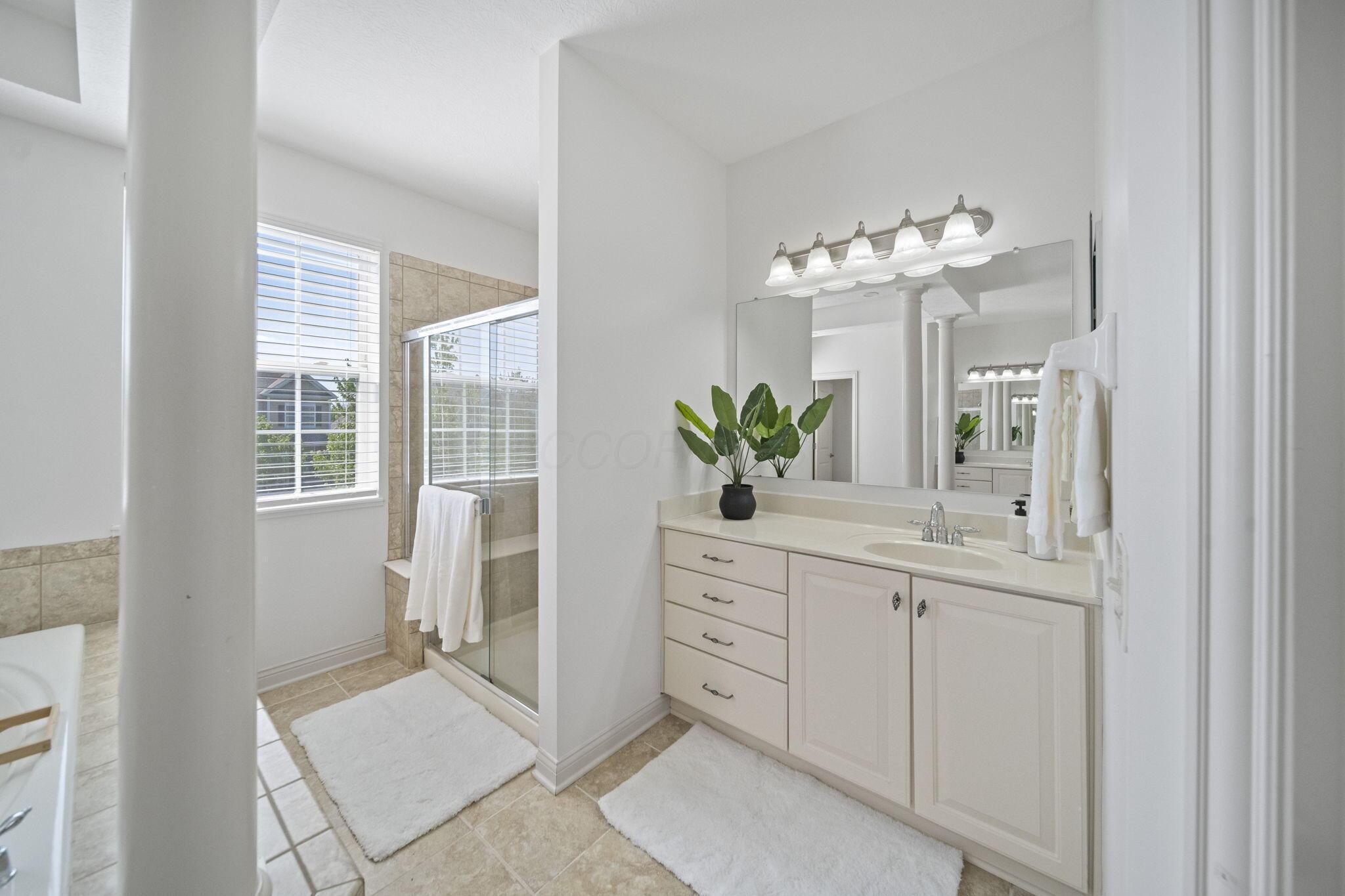 6571 Scioto Chase Boulevard Property Photo 11