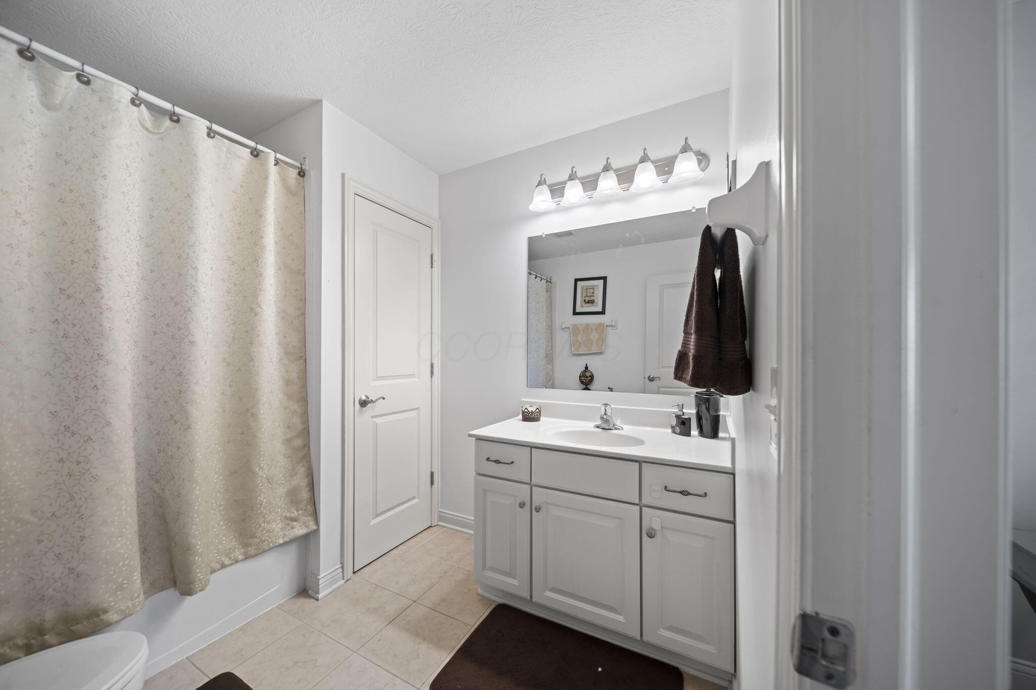 6571 Scioto Chase Boulevard Property Photo 30