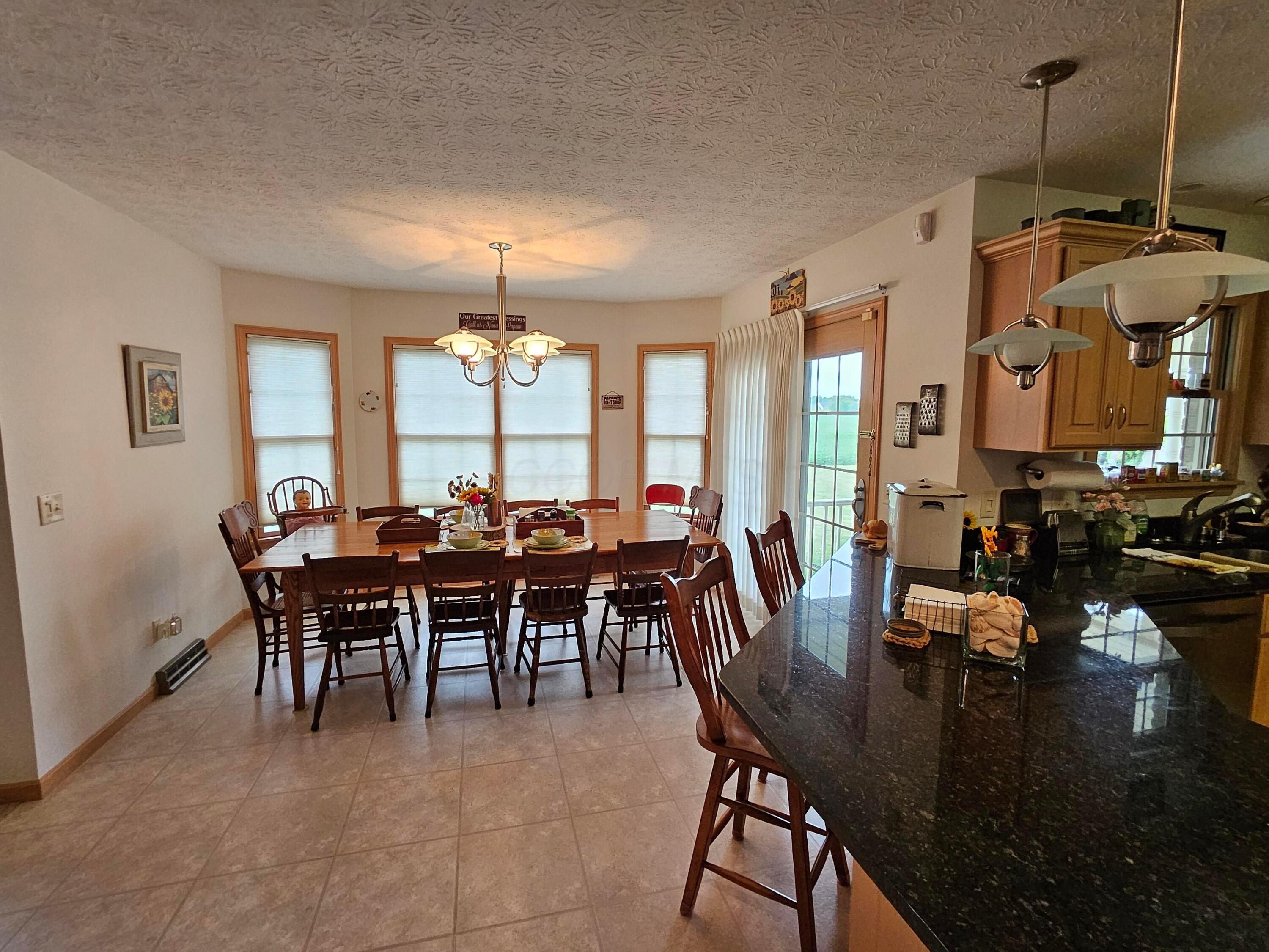 1123 Hillcrest Drive Property Photo 11
