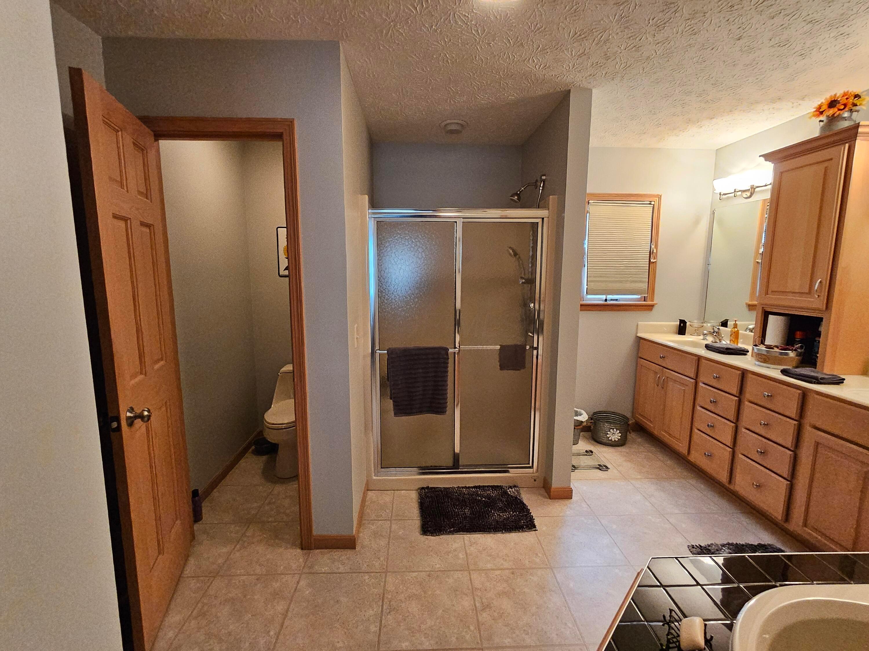 1123 Hillcrest Drive Property Photo 20