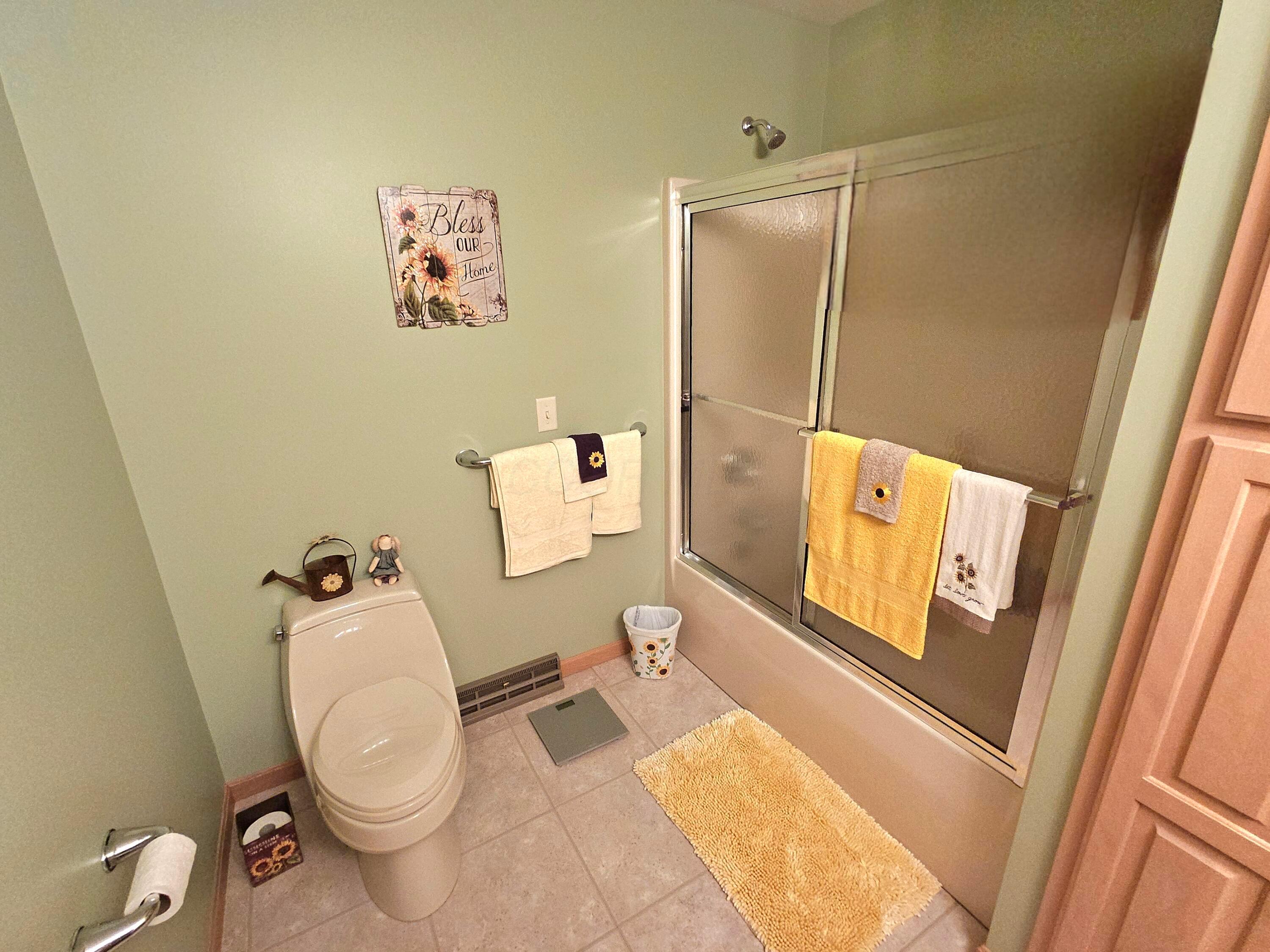 1123 Hillcrest Drive Property Photo 26