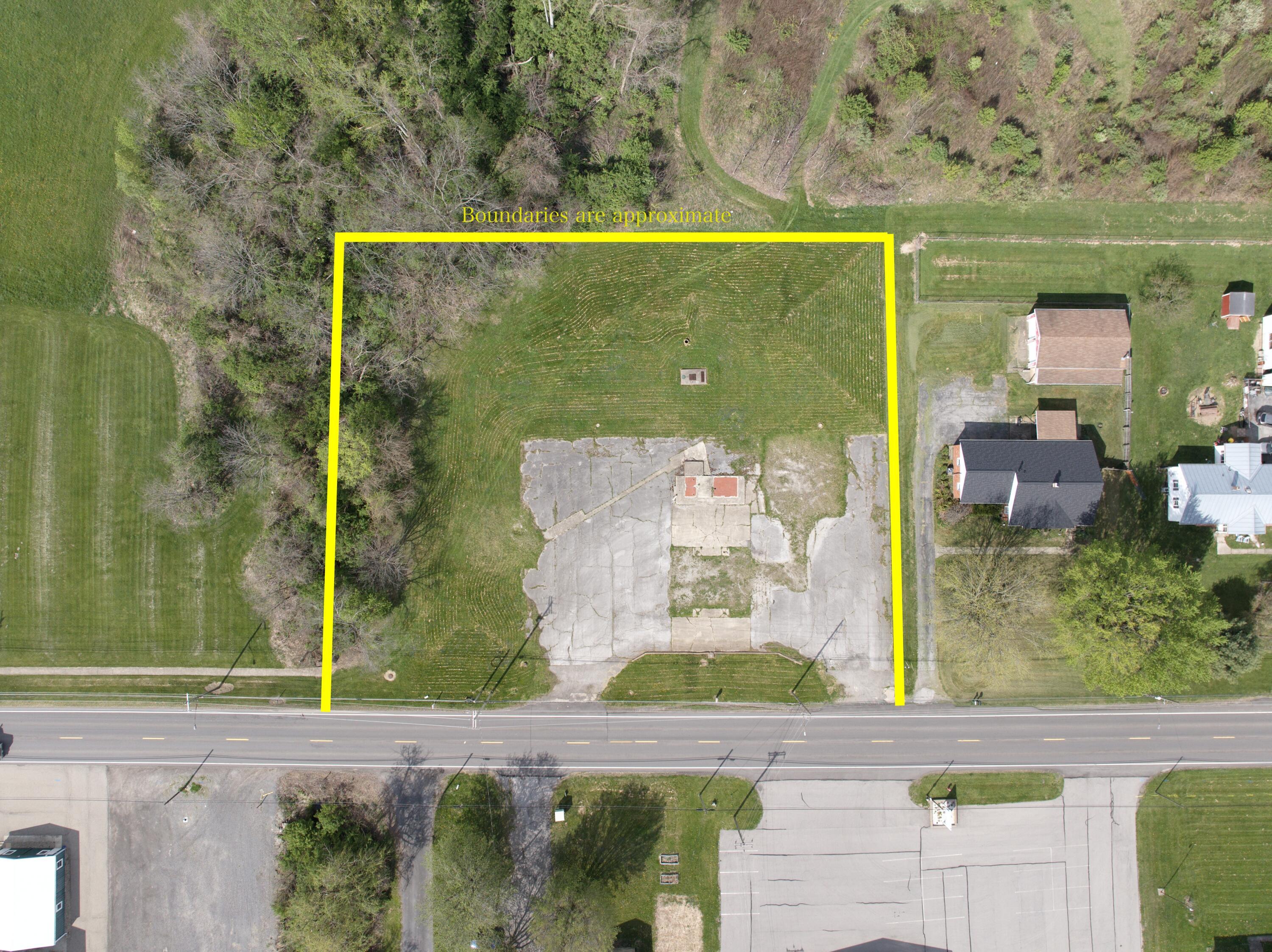 135 E High Street Property Photo 1