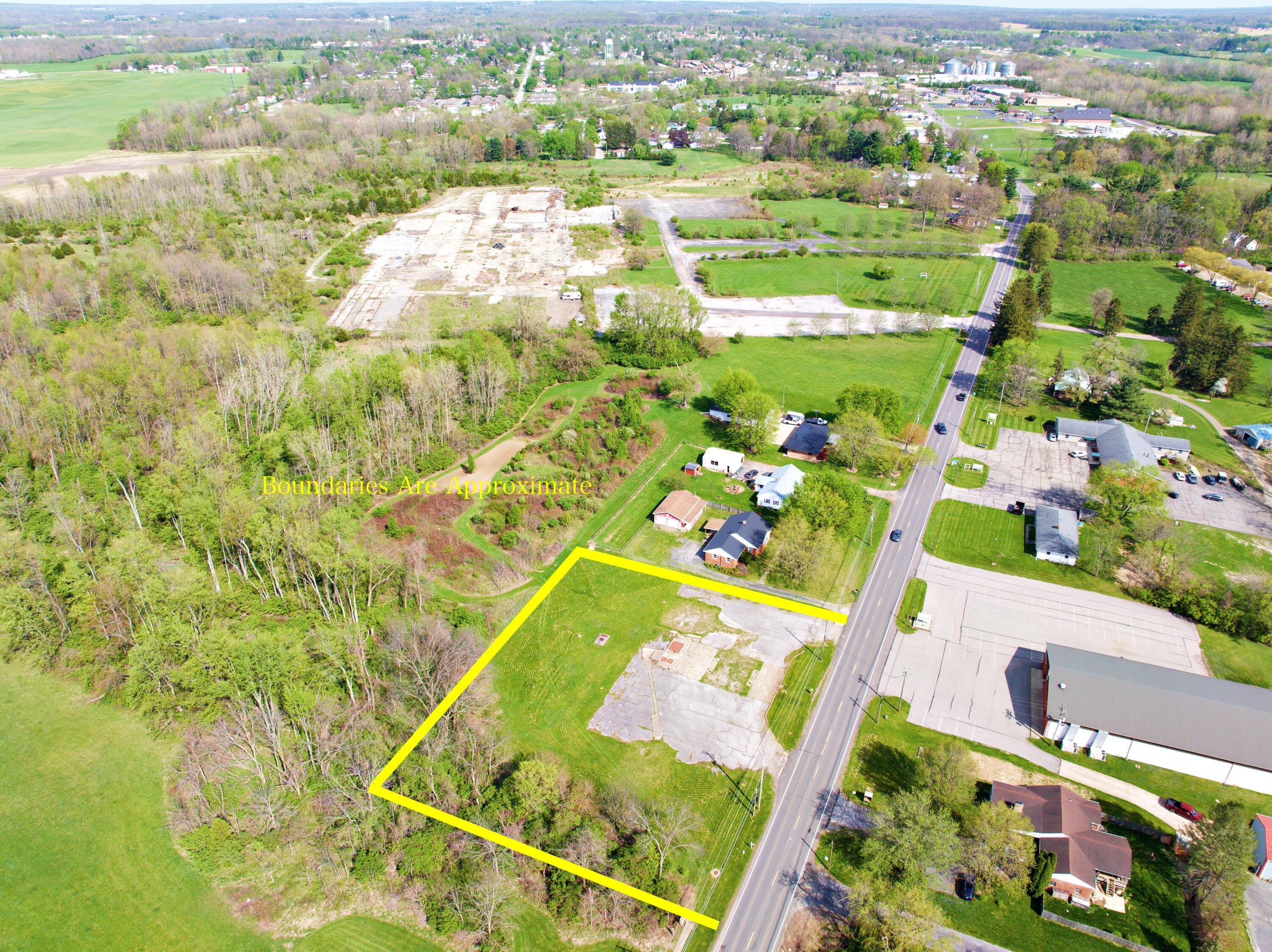 135 E High Street Property Photo 2