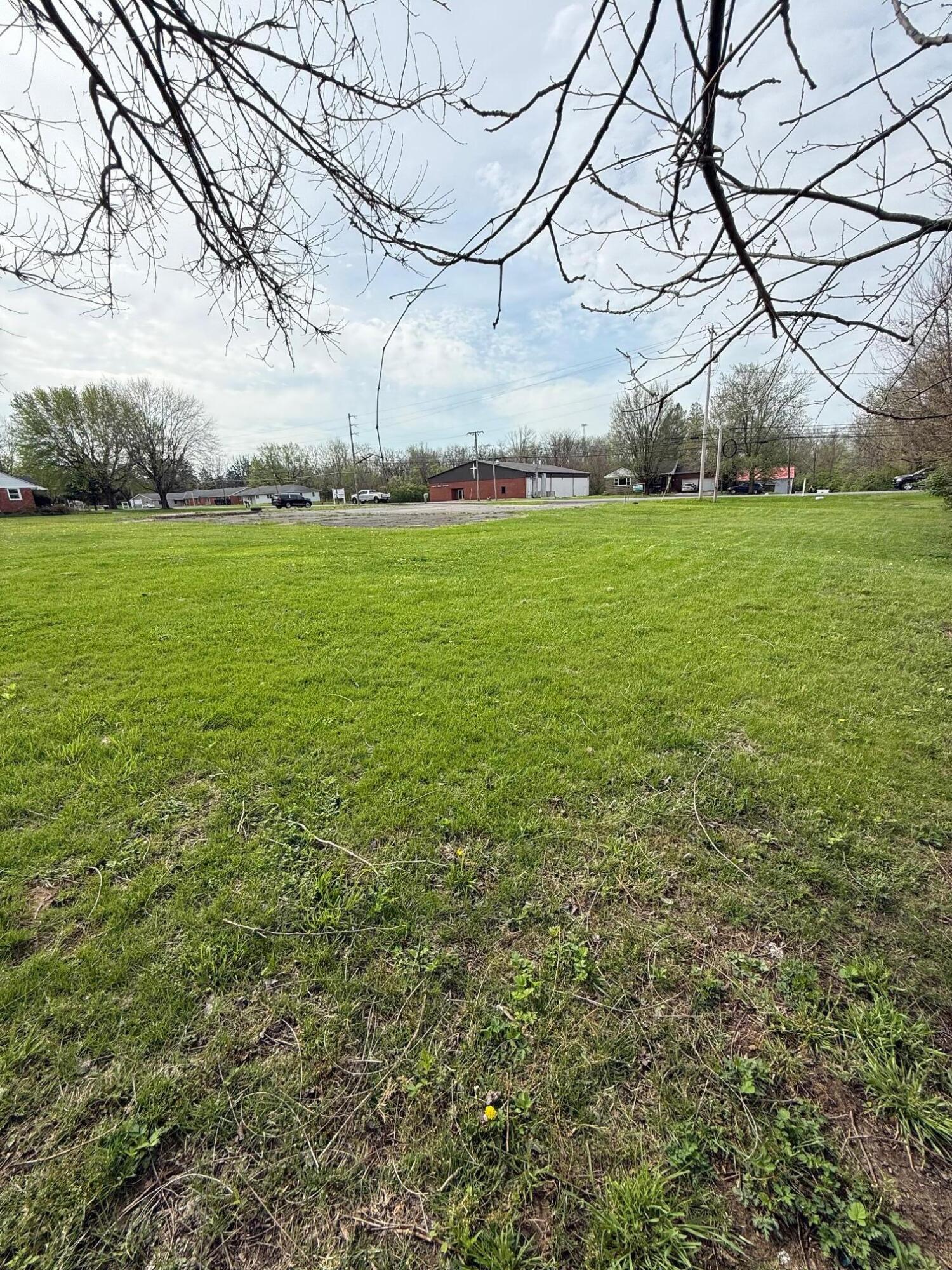 135 E High Street Property Photo 8