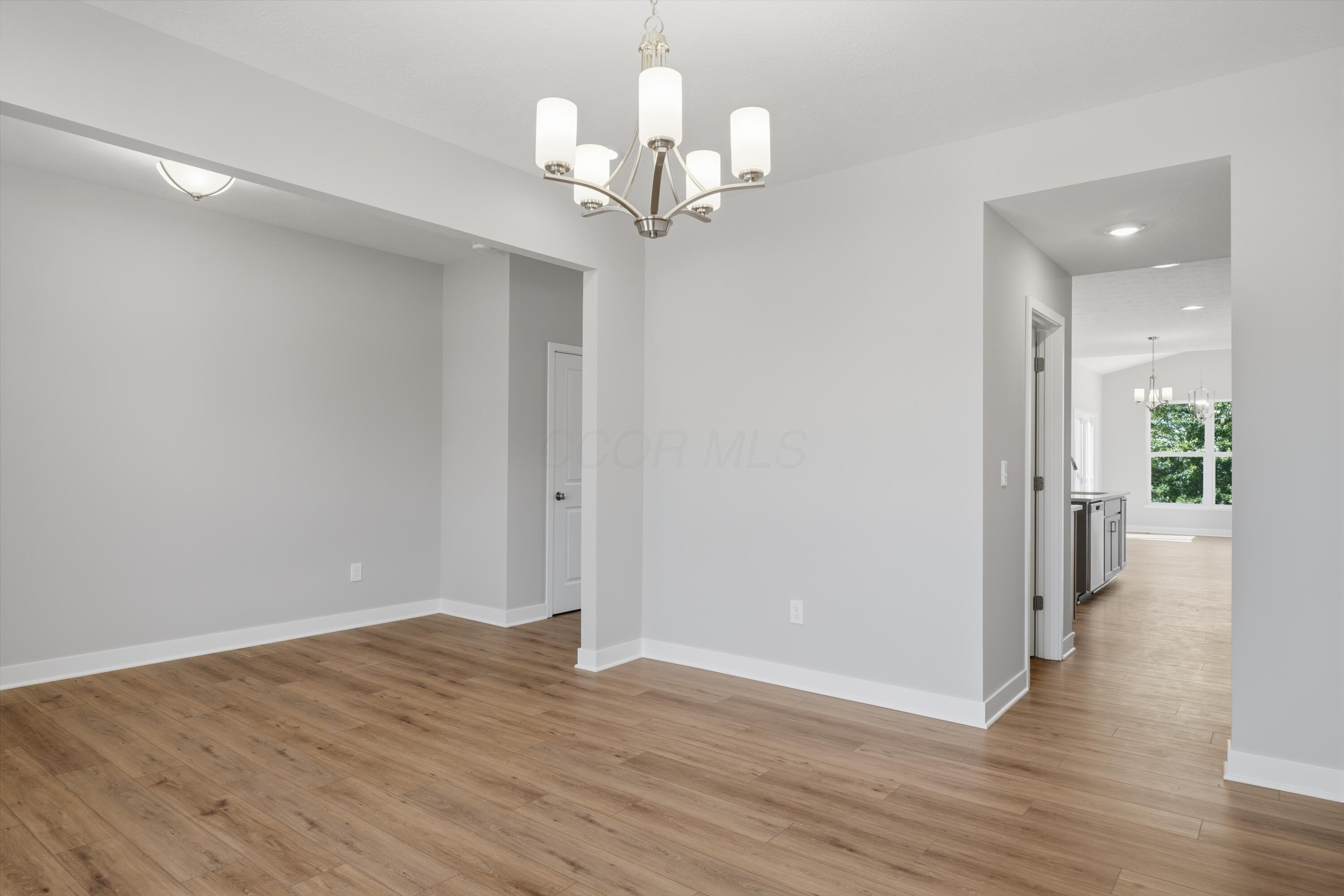 8725 Martin Lane Property Photo 7