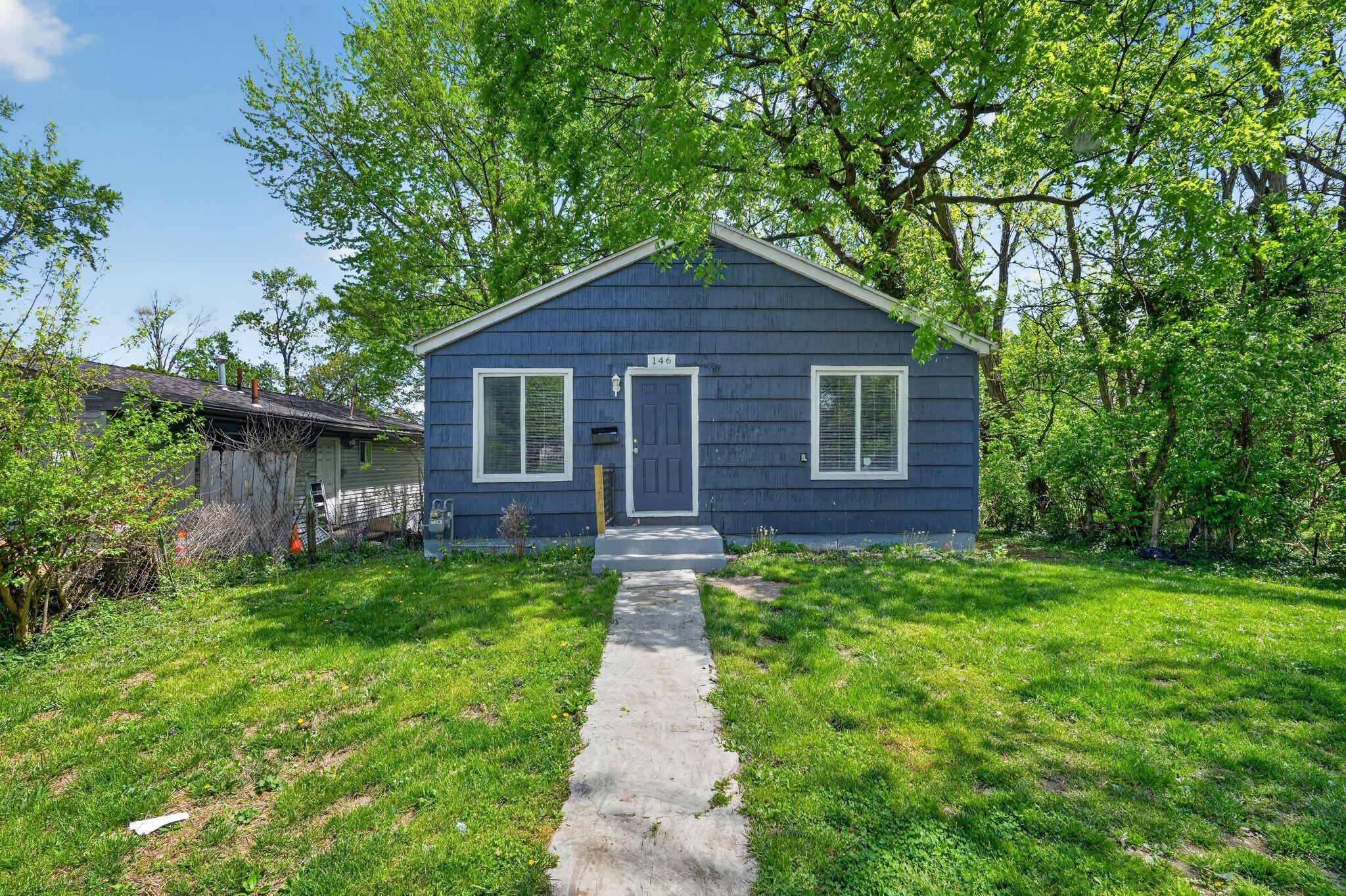 146 Wrexham Avenue Property Photo 1