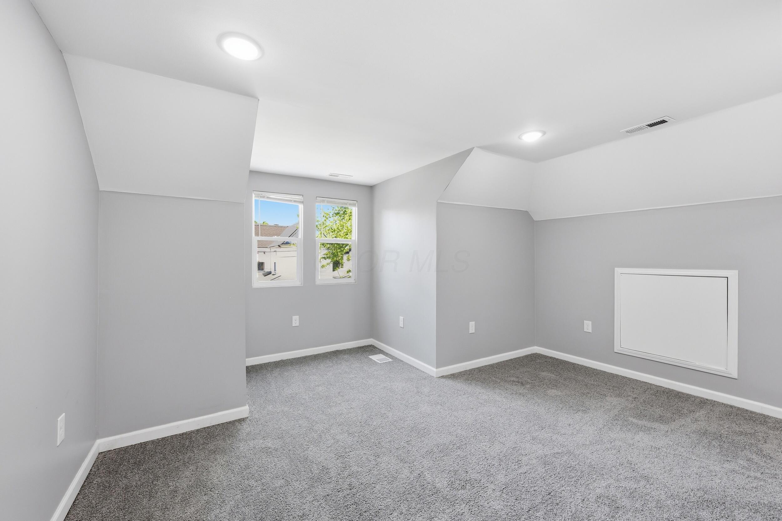 34 N Wayne Avenue Property Photo 14