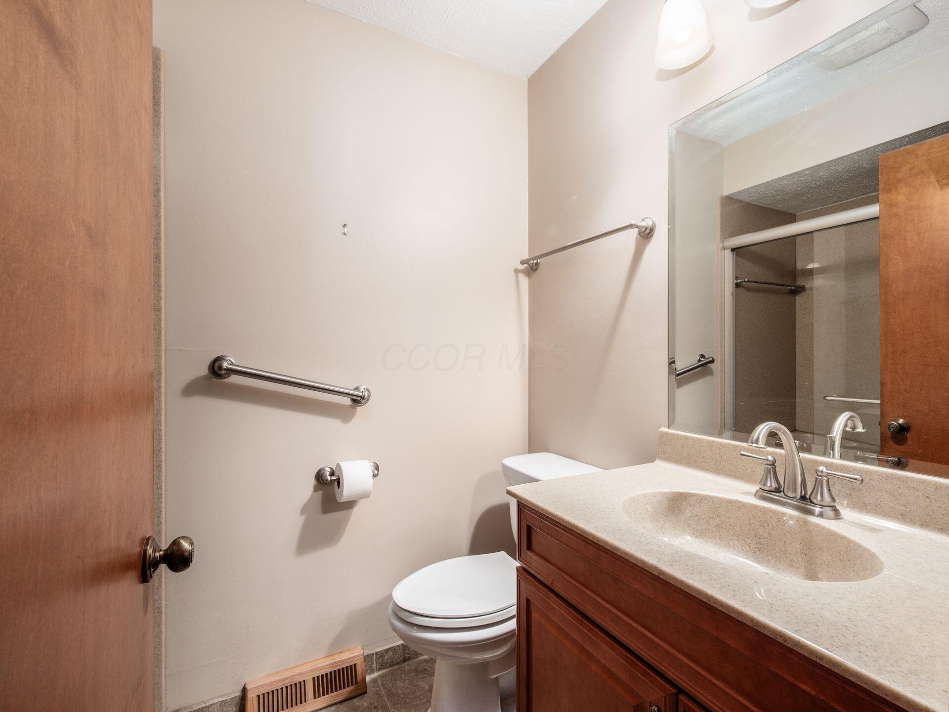 2434 Carriage Road Property Photo 45