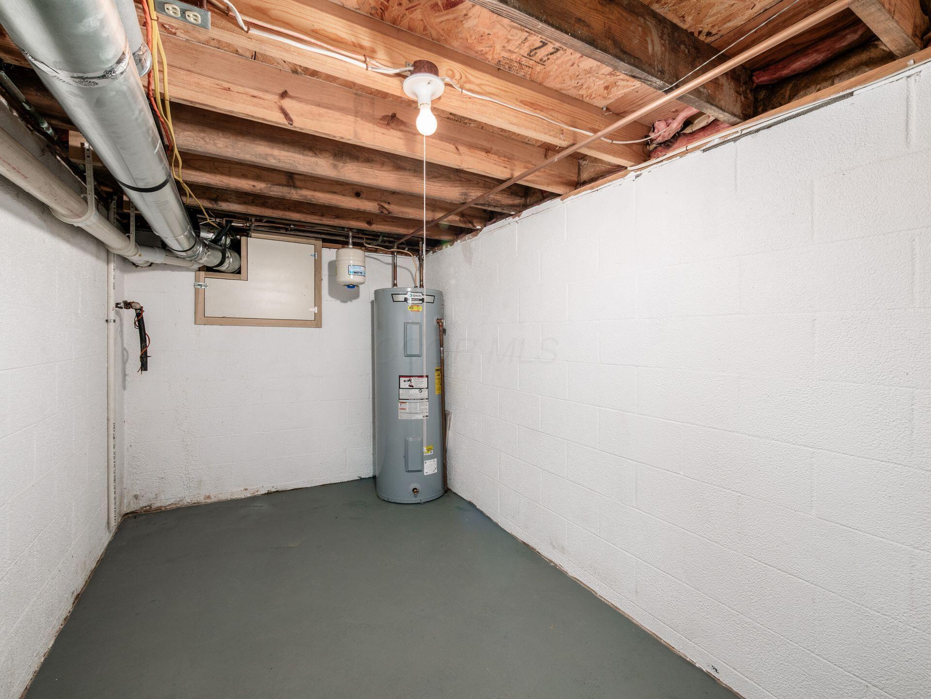 2434 Carriage Road Property Photo 46