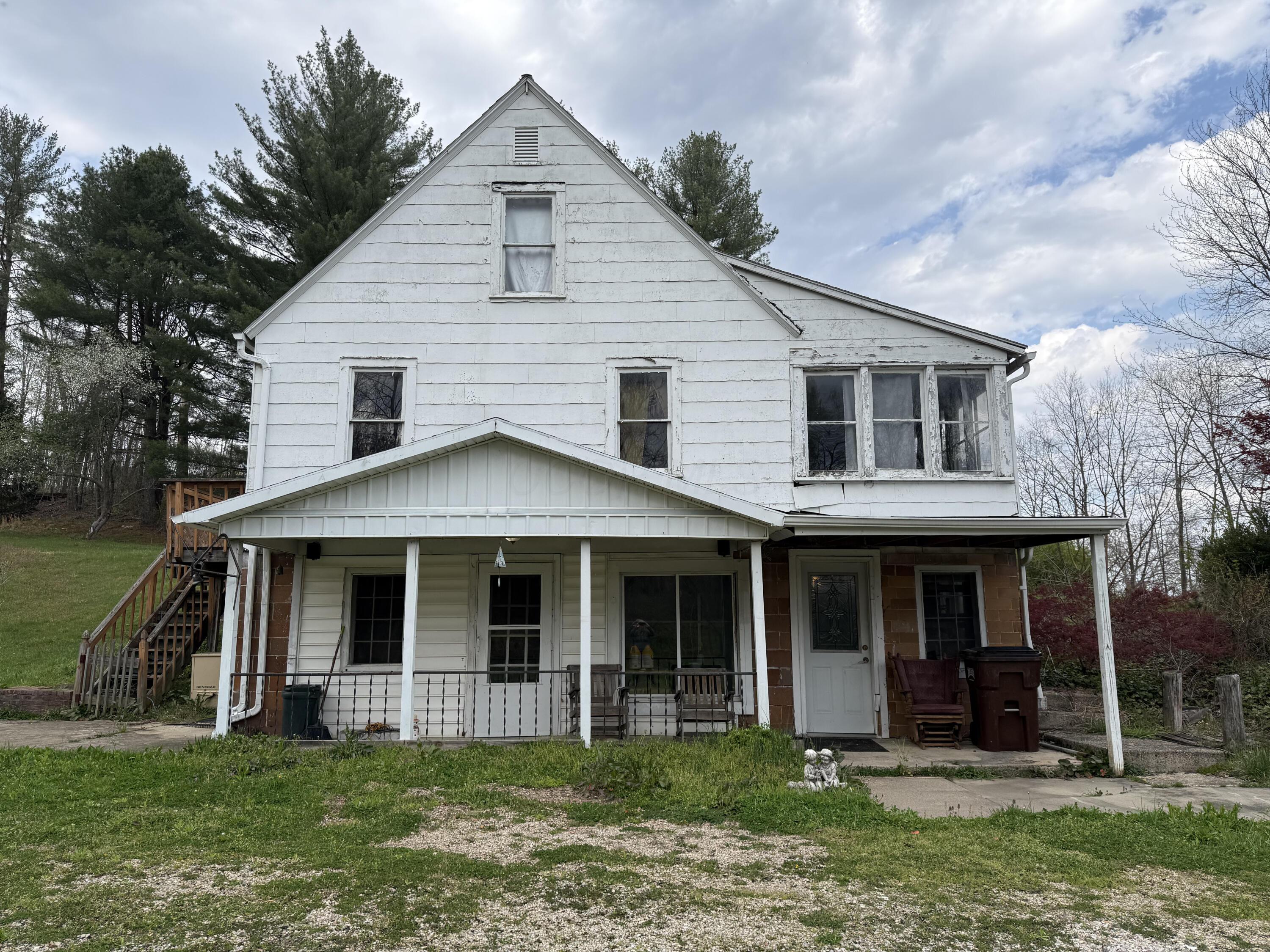 22380 State Route 180 Property Photo 1