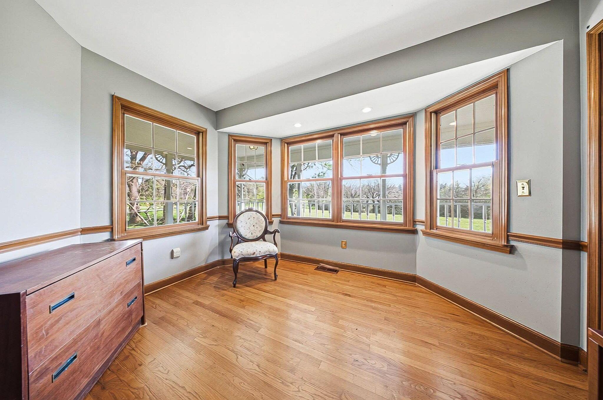 5050 Clark Shaw Road Property Photo 9
