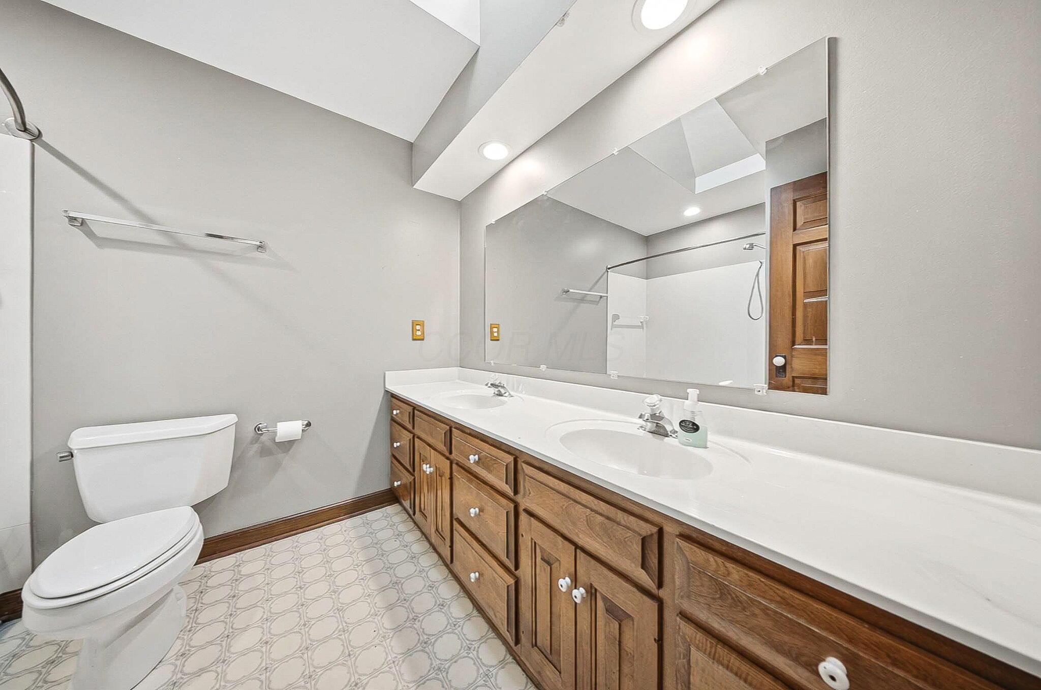 5050 Clark Shaw Road Property Photo 50