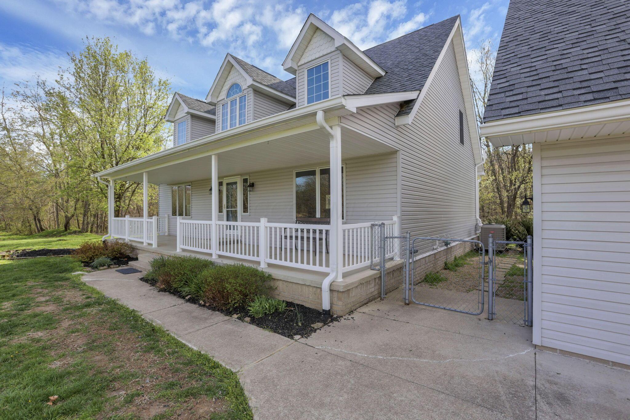 67230 Creek Road Property Photo 4