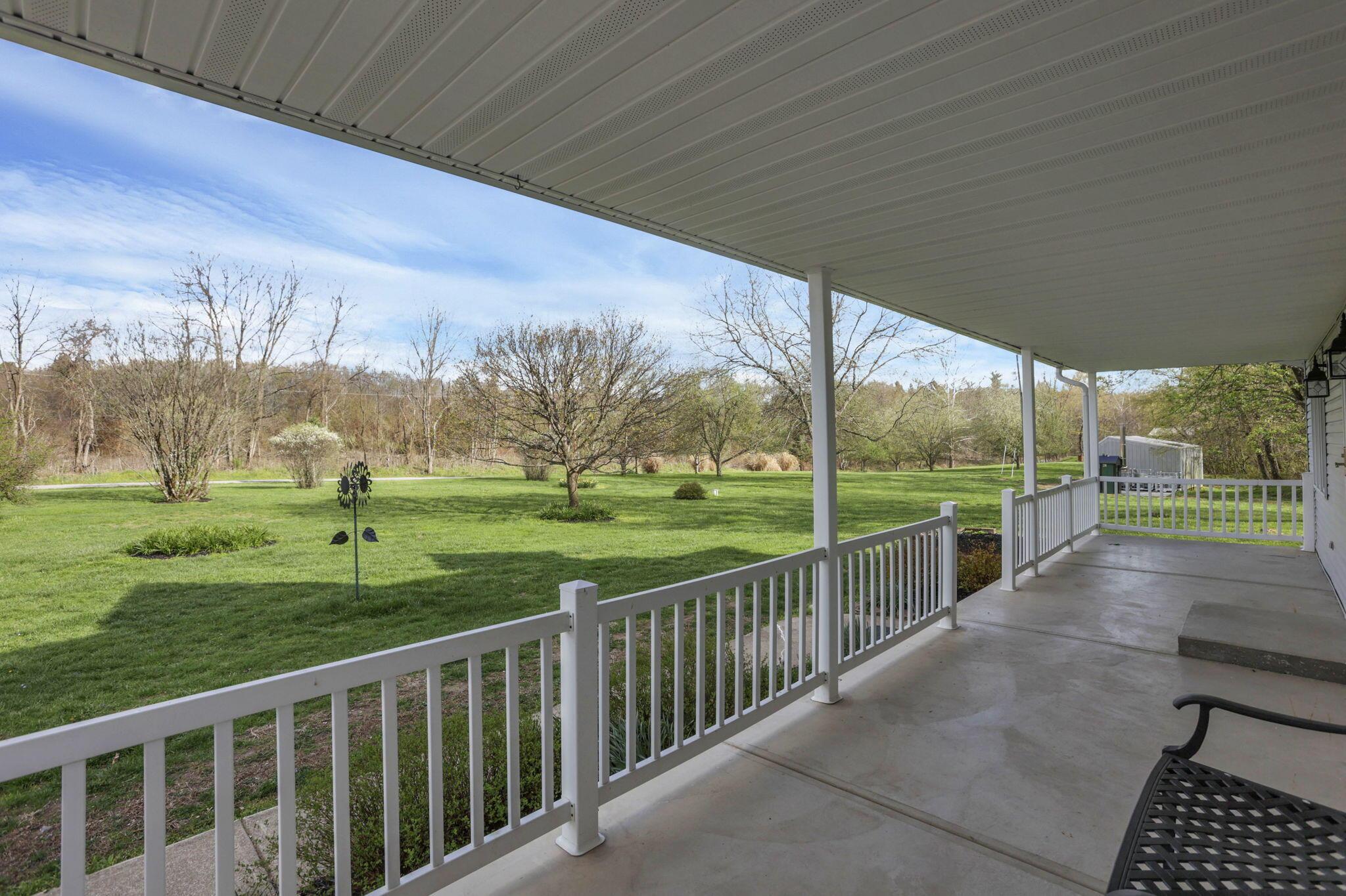 67230 Creek Road Property Photo 5