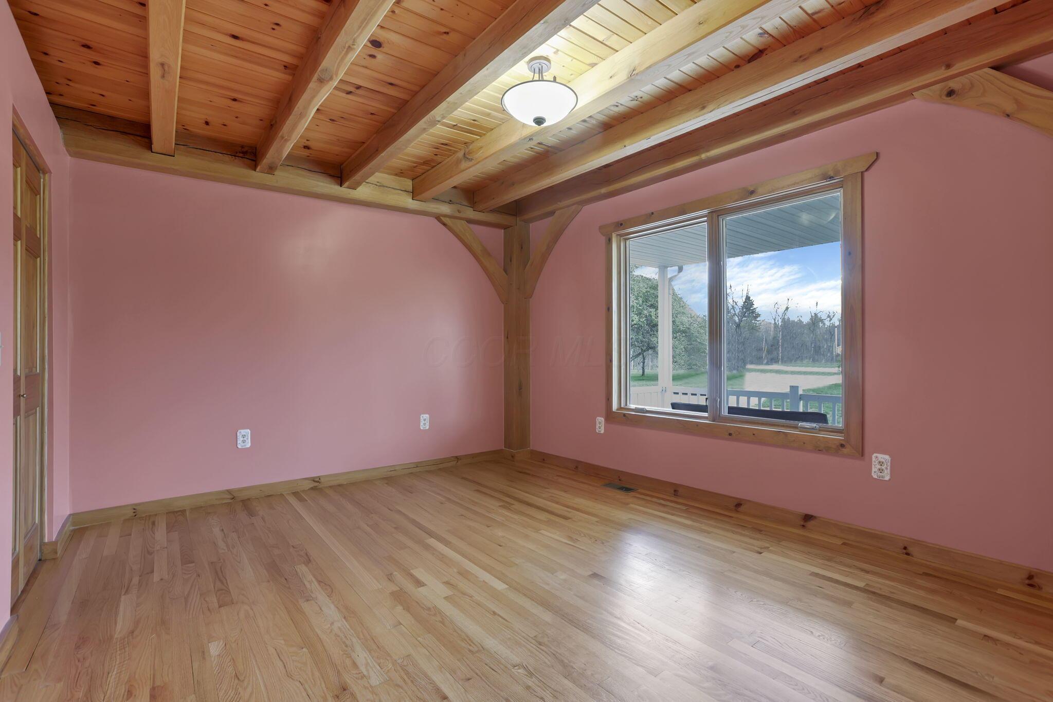 67230 Creek Road Property Photo 20