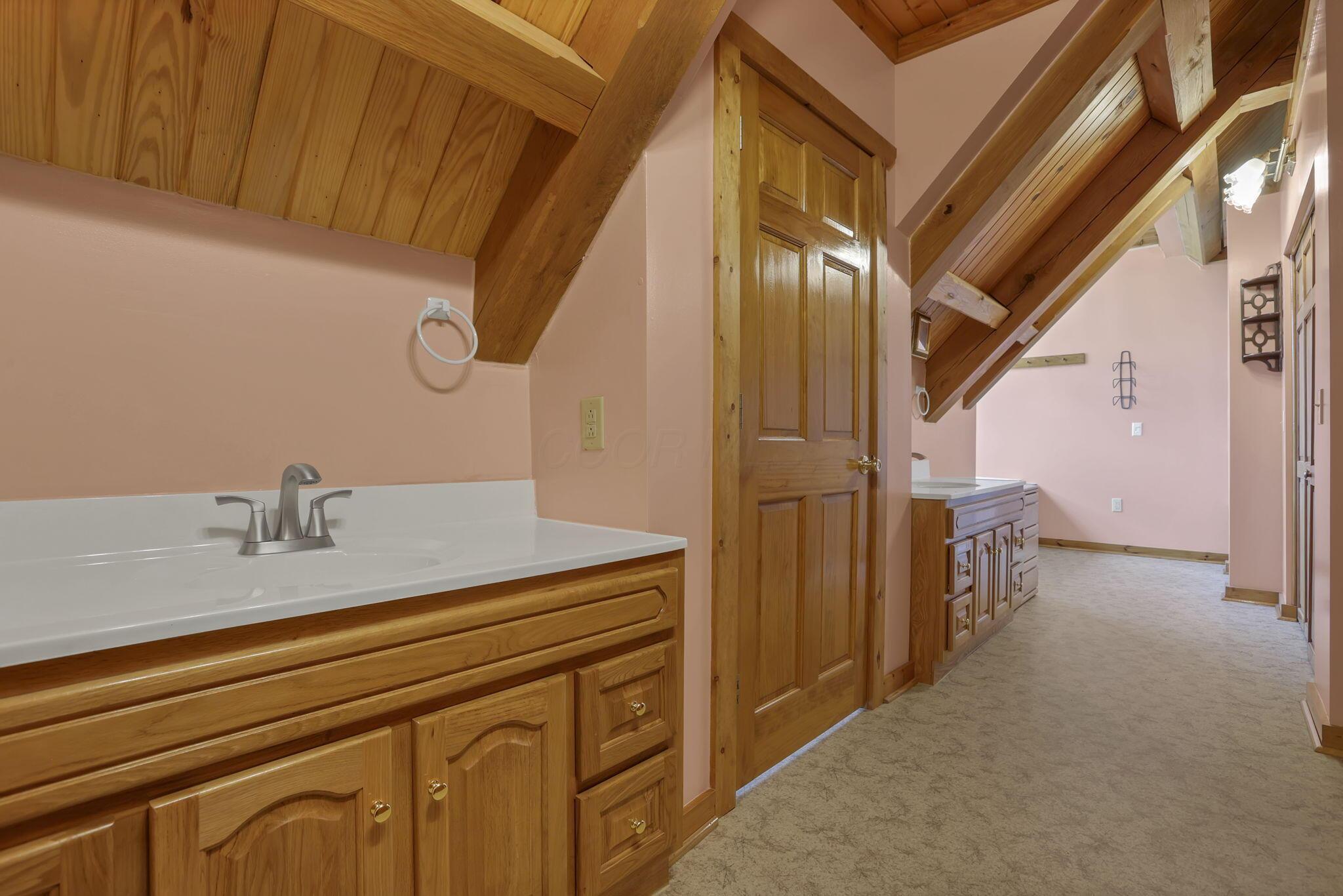 67230 Creek Road Property Photo 32