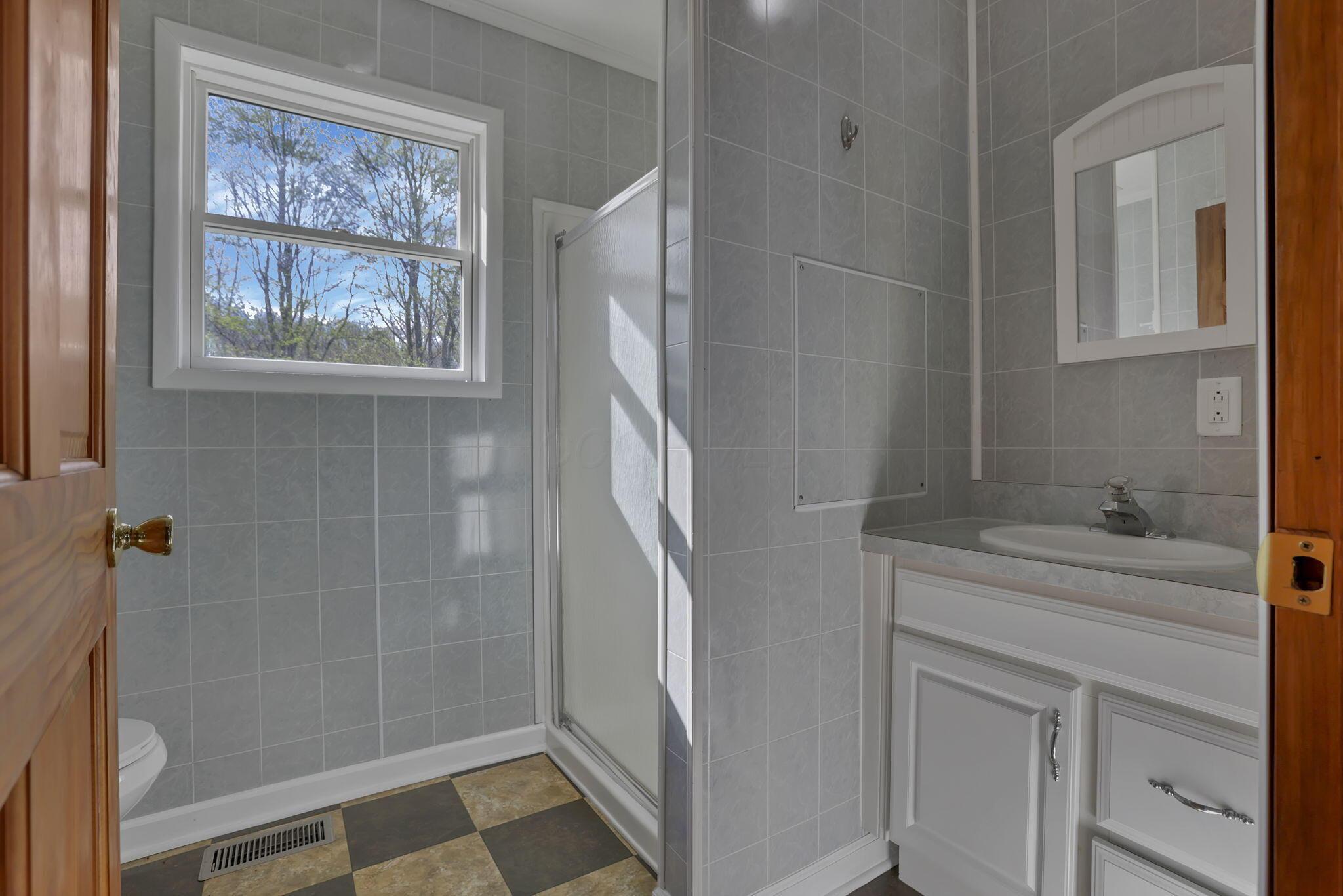 67230 Creek Road Property Photo 40