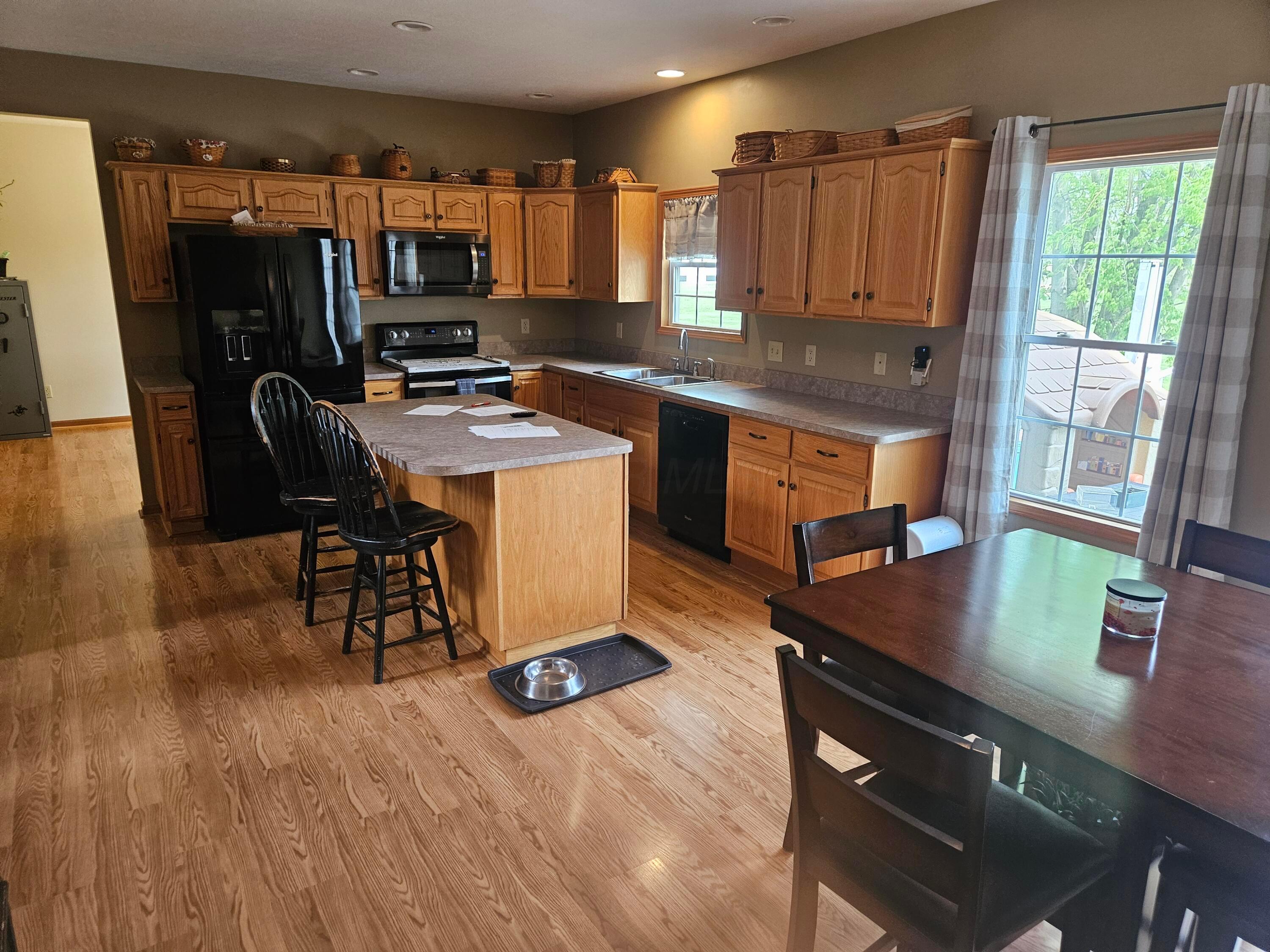 9046 Crouse-willison Road Property Photo 3