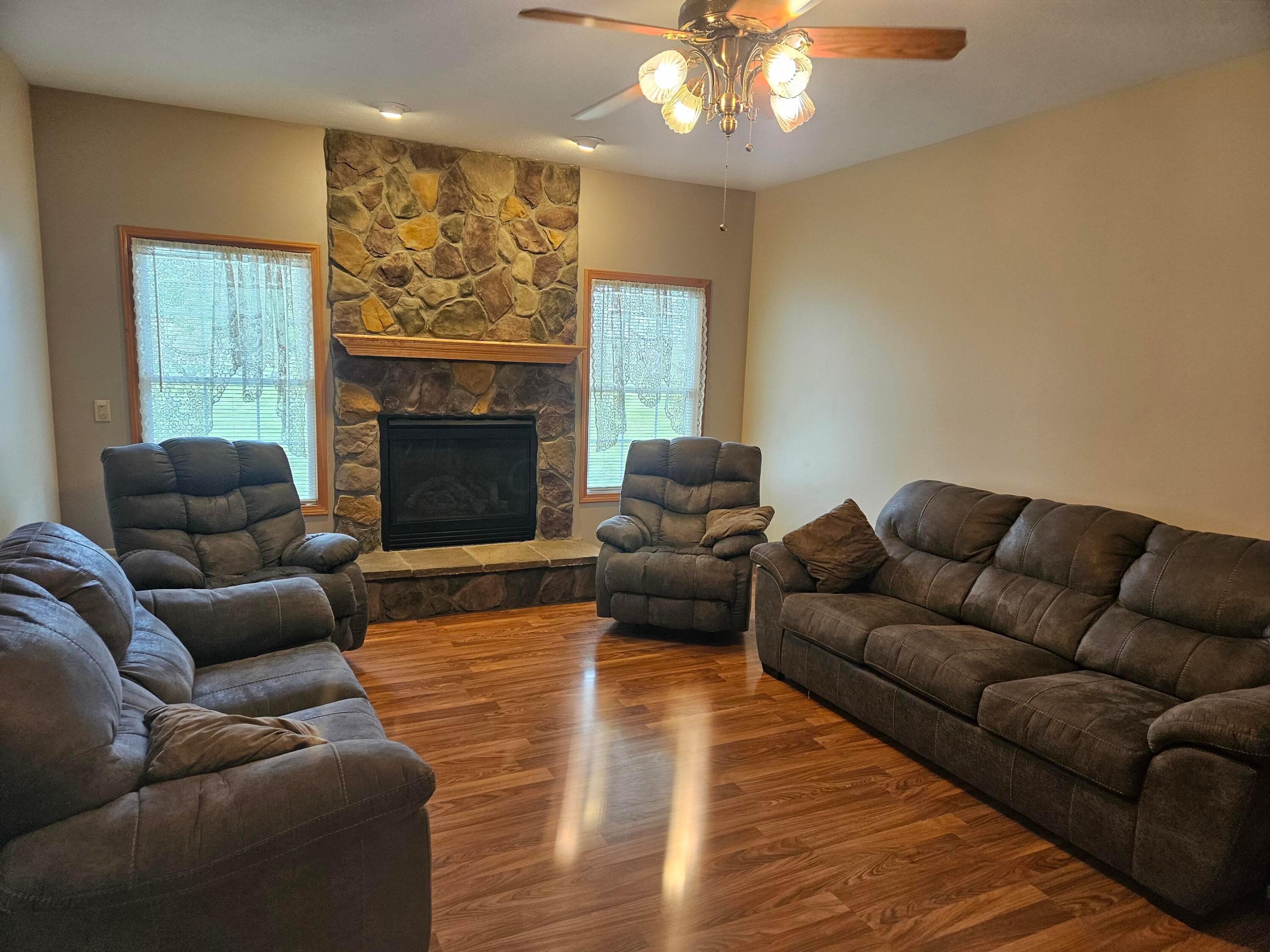9046 Crouse-willison Road Property Photo 4