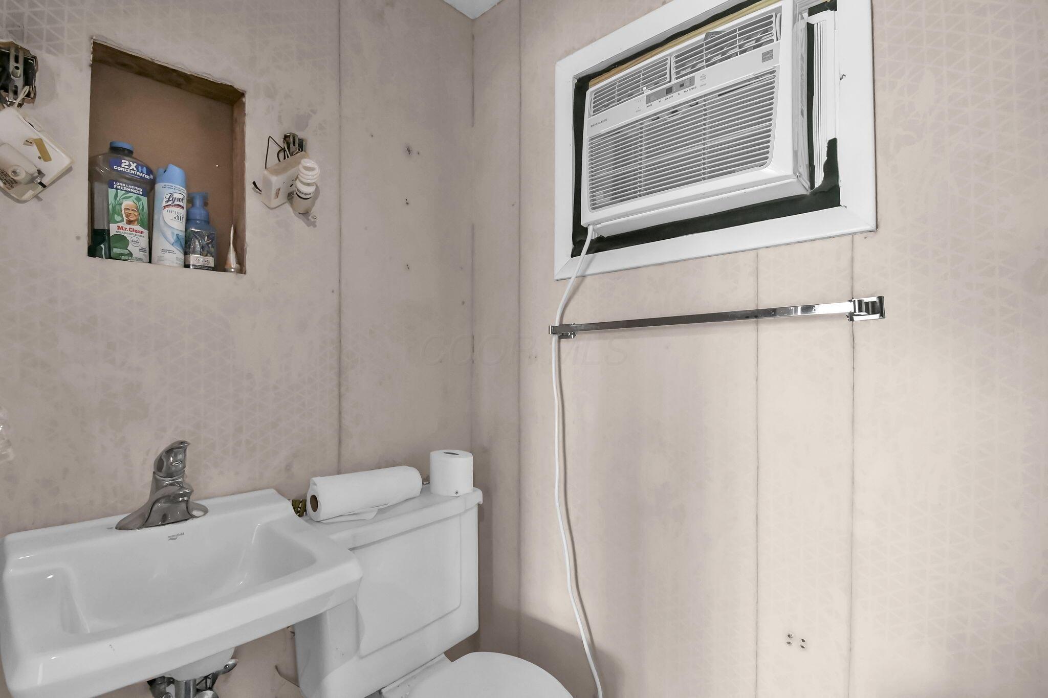 4372 Leisure Lane Property Photo 10