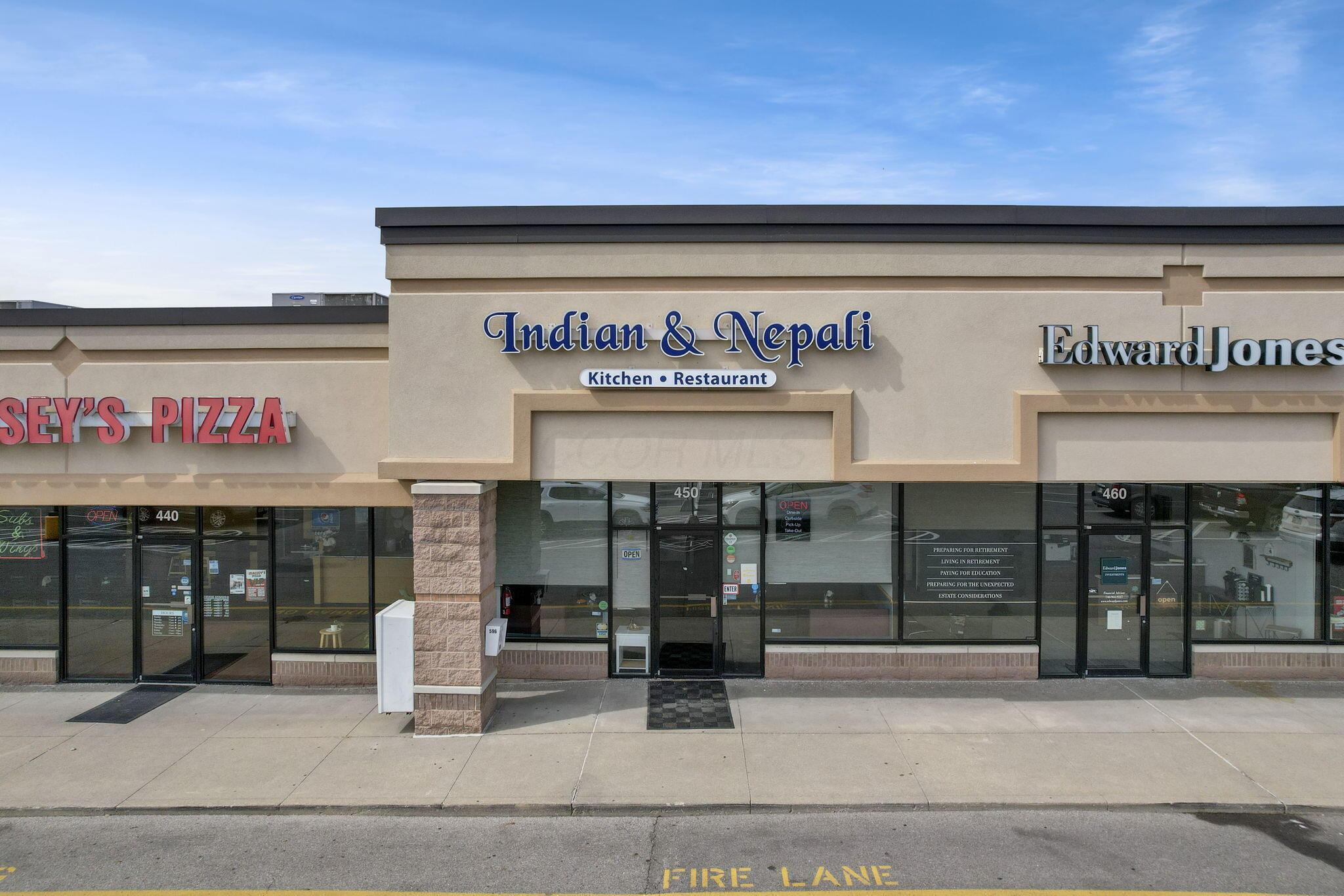 450 E Broad Street Property Photo 1