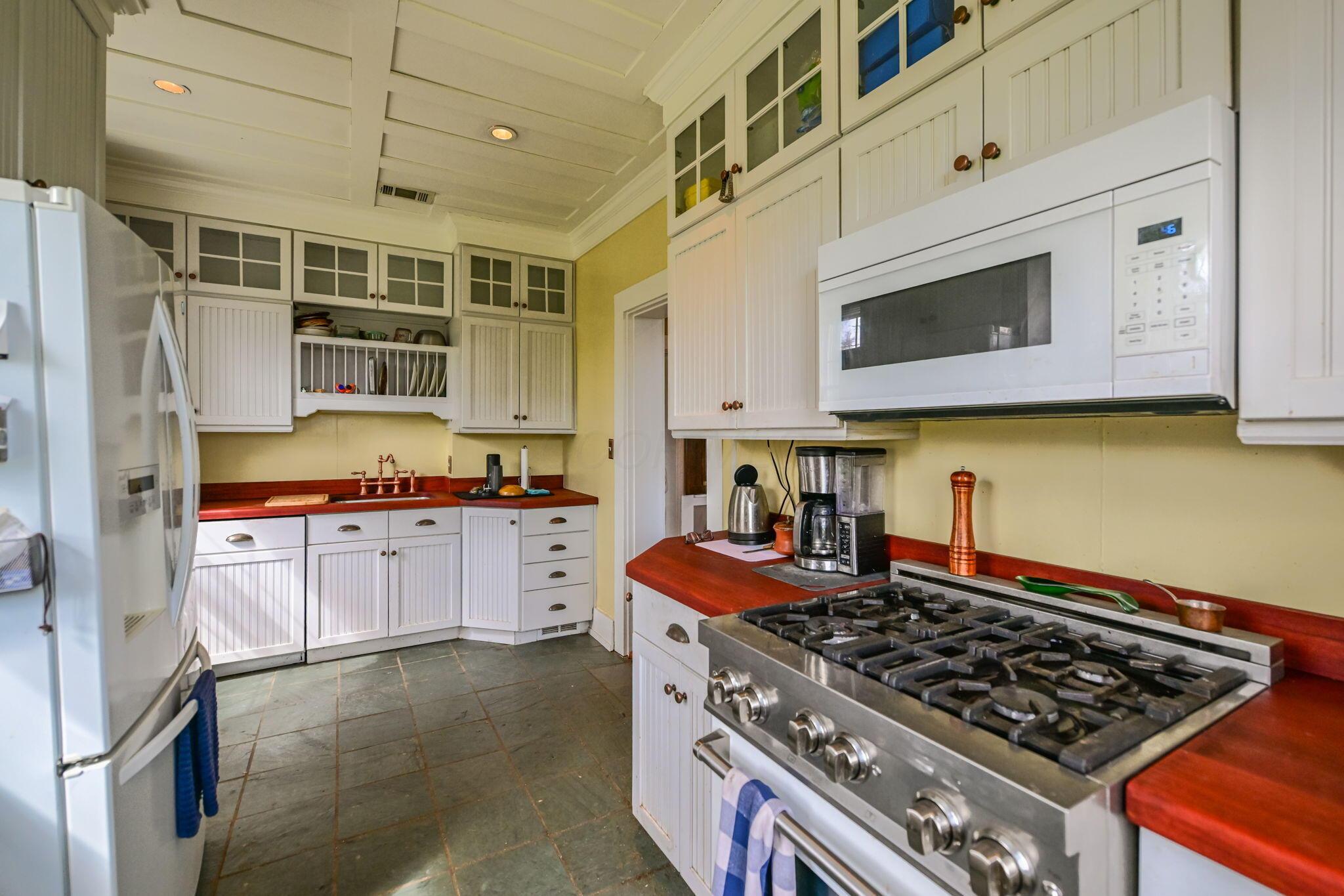 1951 Burnett Road Property Photo 17