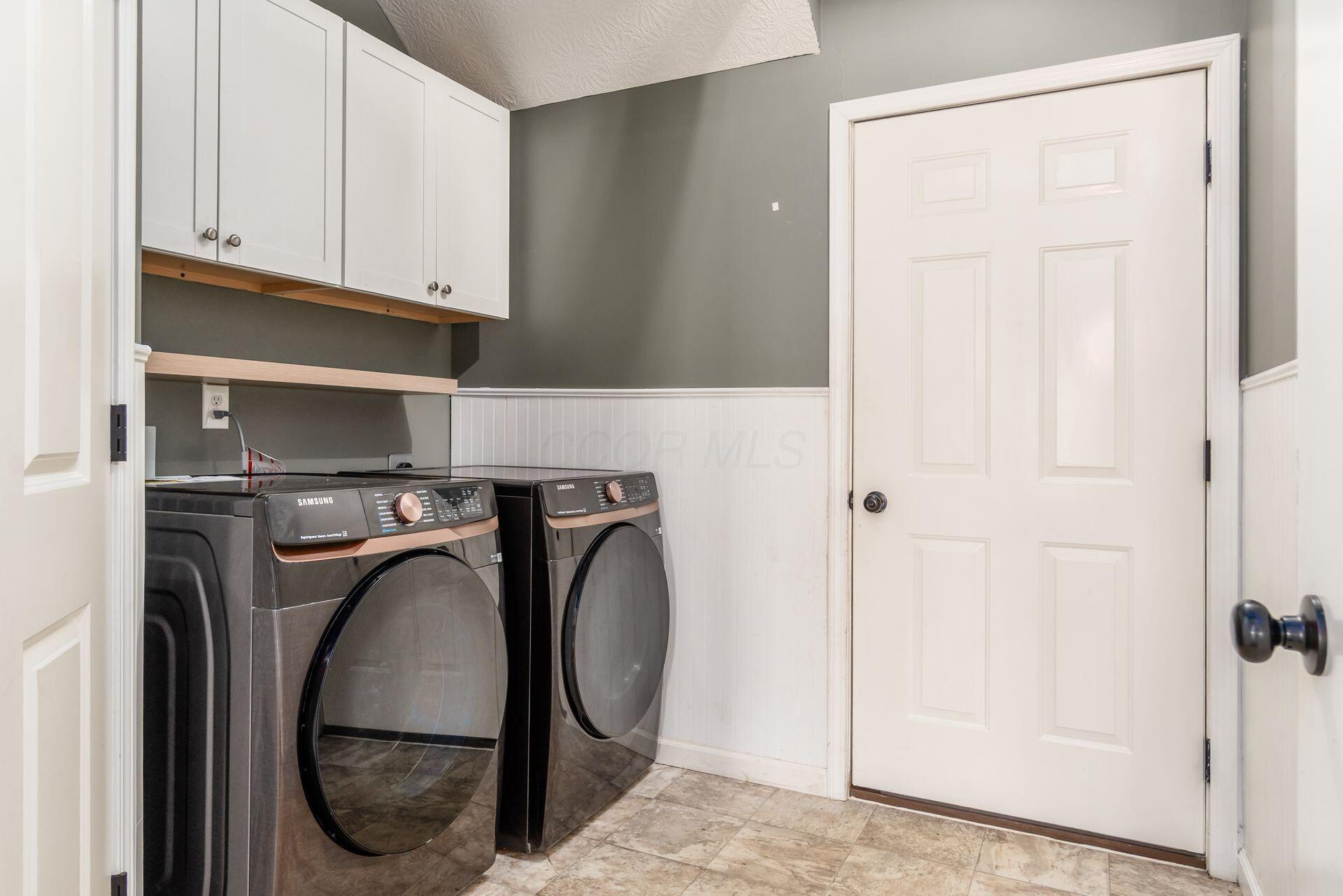 3565 Birkland Circle Property Photo 15