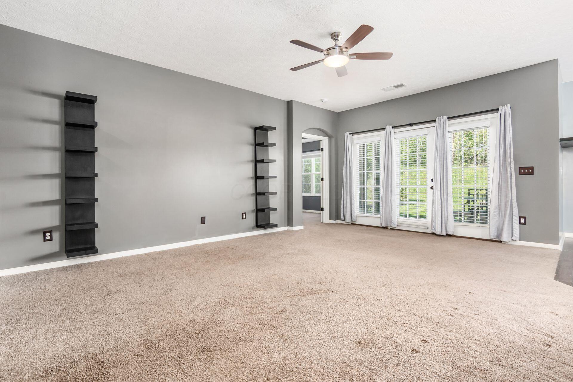 3565 Birkland Circle Property Photo 25