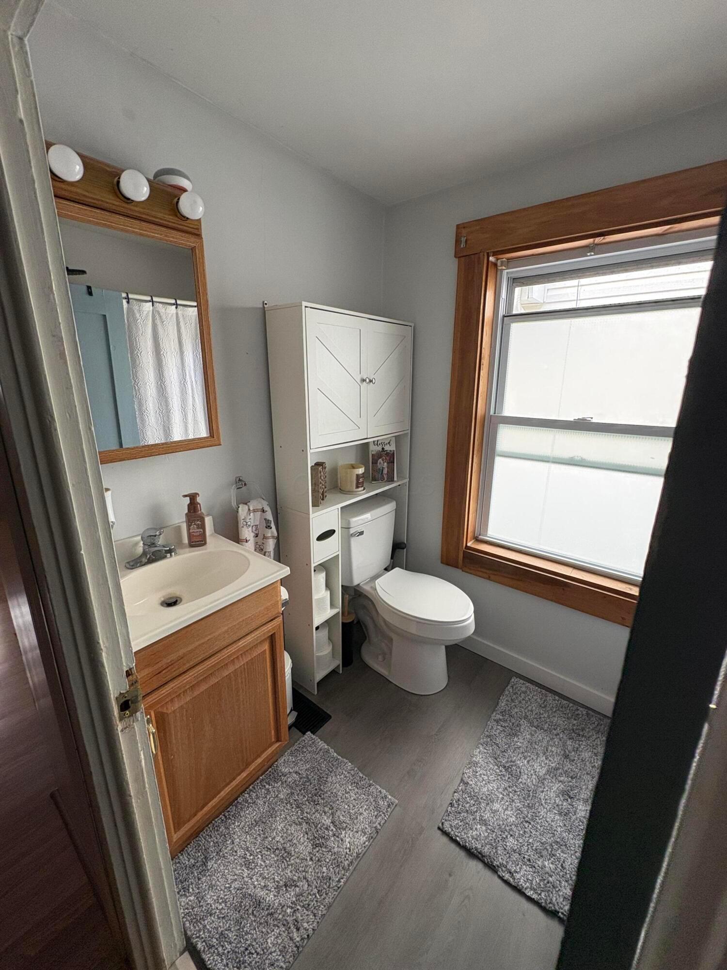 236 W Main Street Property Photo 7